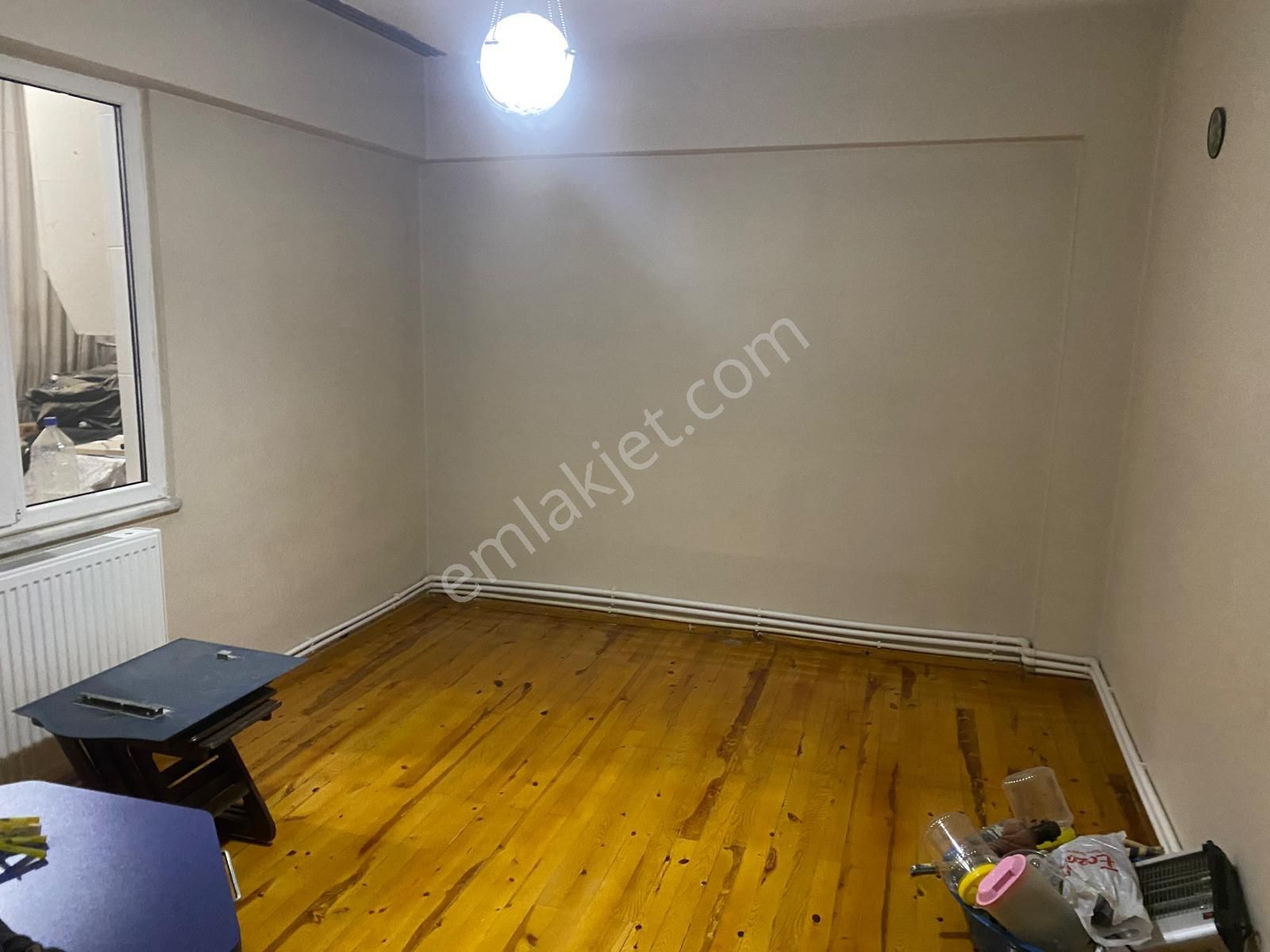 Şirin Evlerde Satılık Doğalgazlı 3+1 Daire ( İçi Yeni ) - Görsel 10