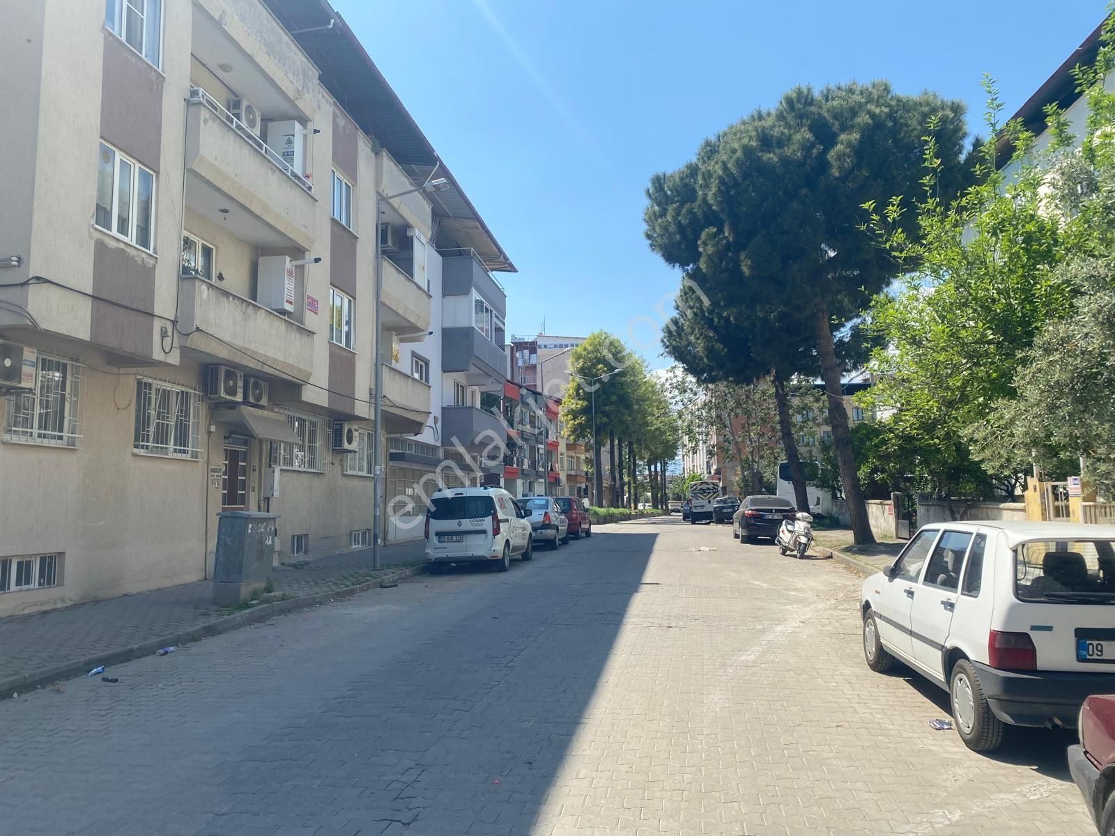 Şirin Evlerde Satılık Doğalgazlı 3+1 Daire ( İçi Yeni ) - Görsel 14