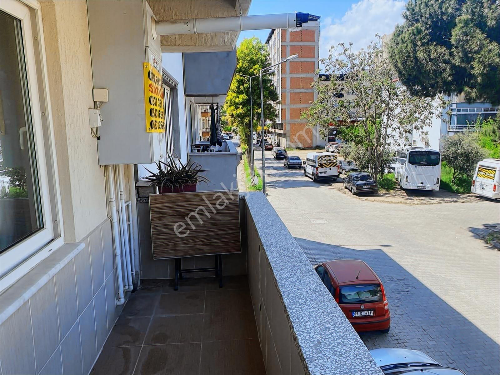 Şirin Evlerde Satılık Doğalgazlı 3+1 Daire ( İçi Yeni ) - Görsel 9