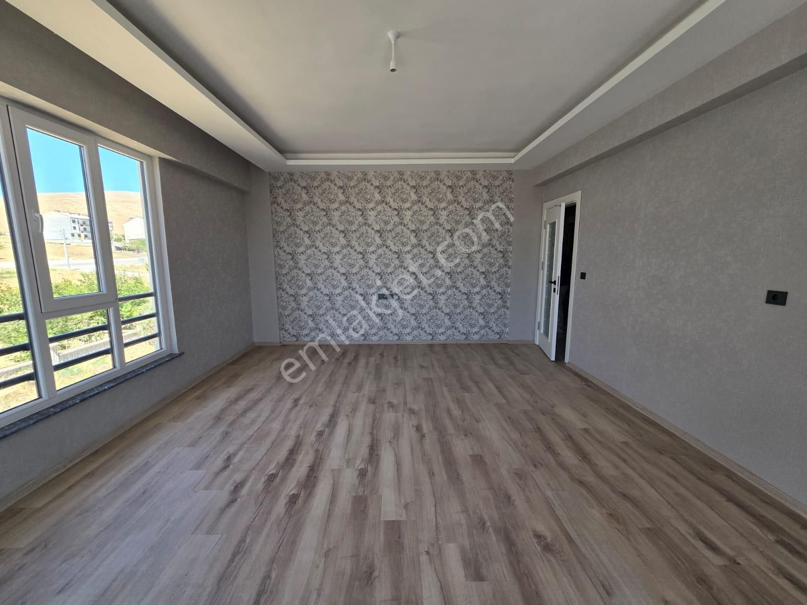 500 Evler Mahallesi Satılık Yüksek Giriş 3+1 Daire - Görsel 5