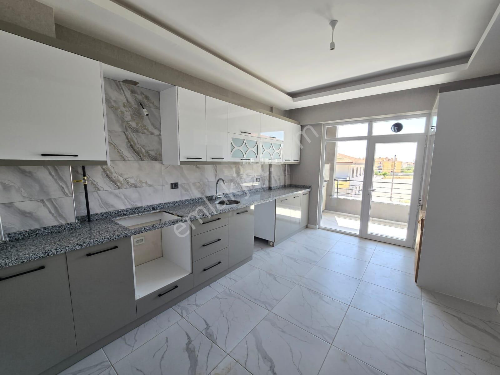 500 Evler Mahallesi Satılık Yüksek Giriş 3+1 Daire - Görsel 4