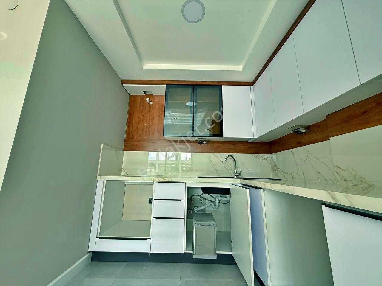 Uytundan Akçay Kızılkeçilide Müstakil Tadında 1+1 Lüks Daire - Görsel 34