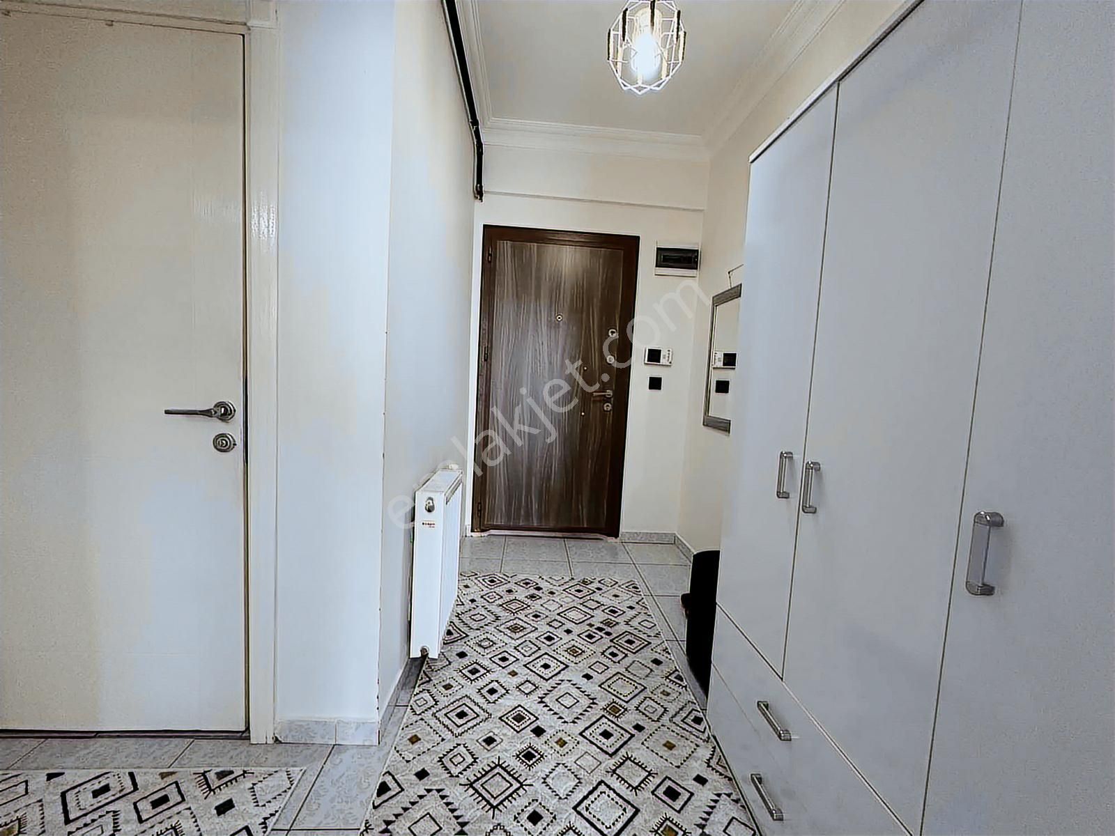 Güneştepede Site İçi Harika Konumda Daire - Görsel 24