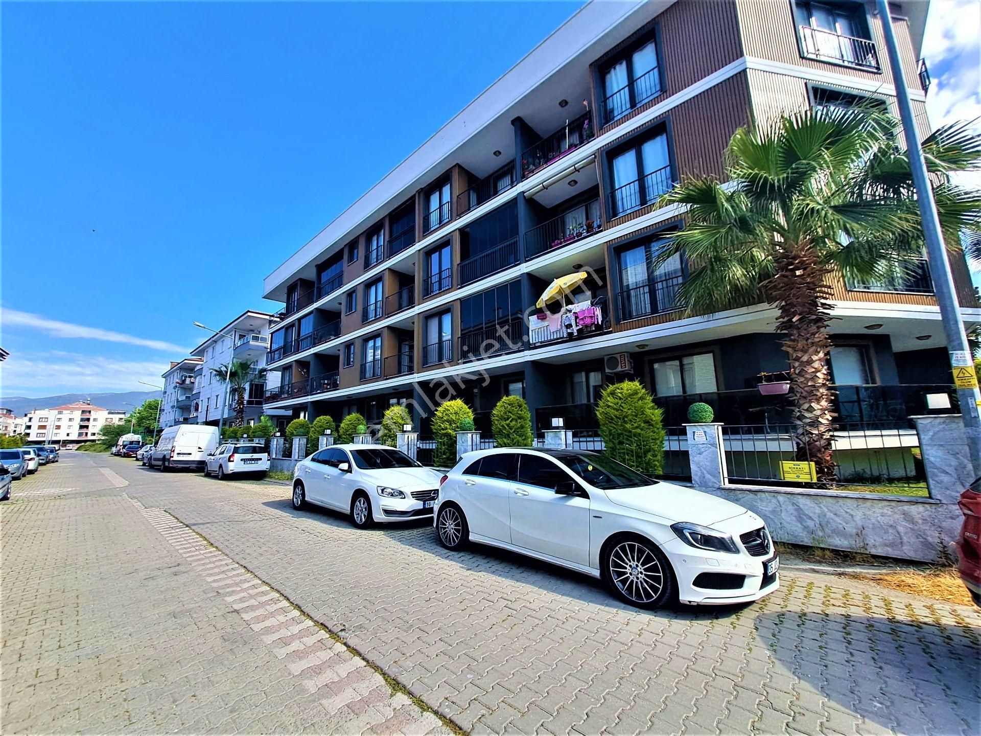 🟠🟠alfa'dan Akçay'da Satılık Ön Cephe Ebeveyn Banyolu Asansörlü 2+1 Daire