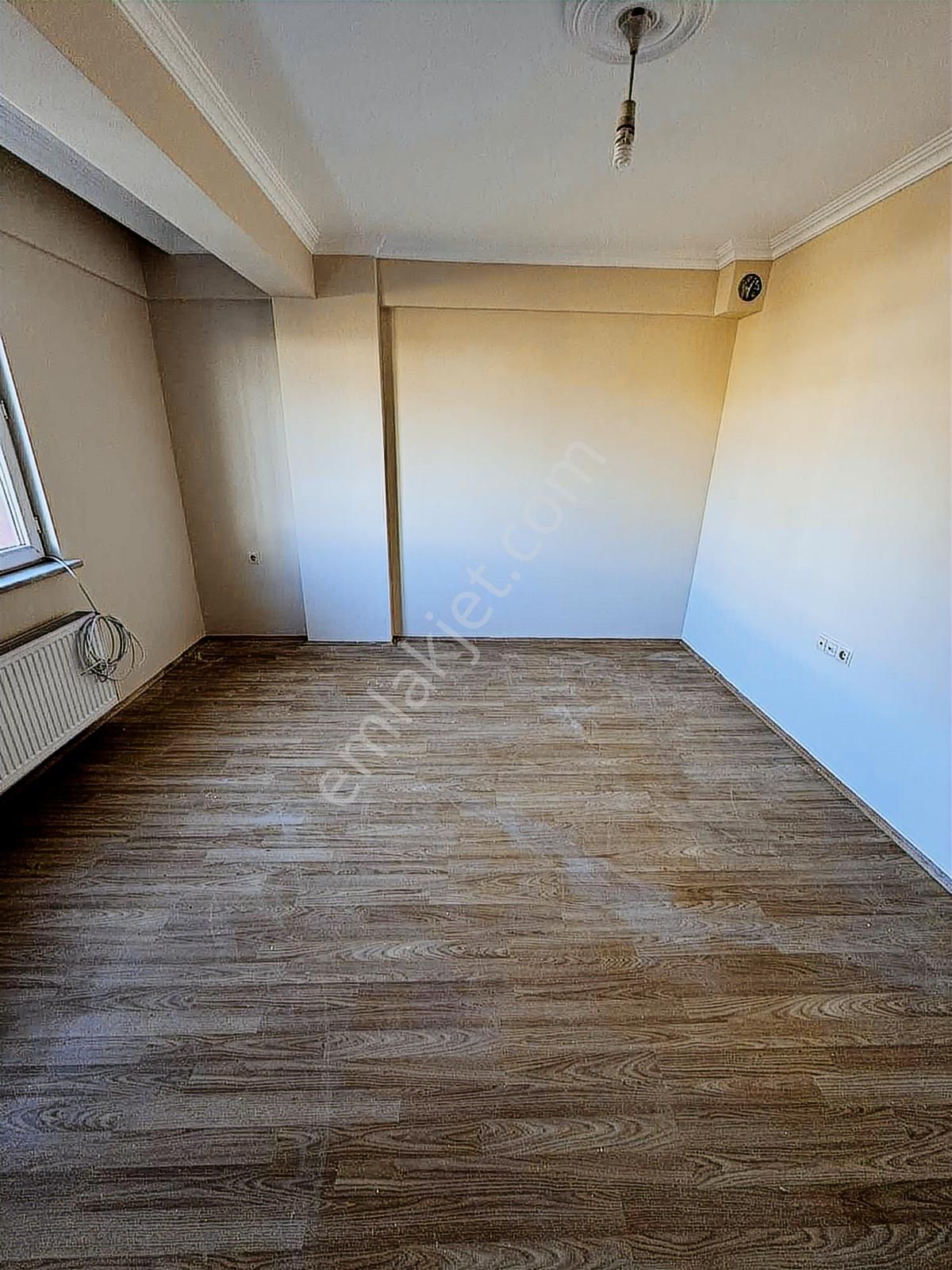 Sütlüce Eğitimciler Cad Yanı Arakat Satılık 1+1 Daire - Görsel 13