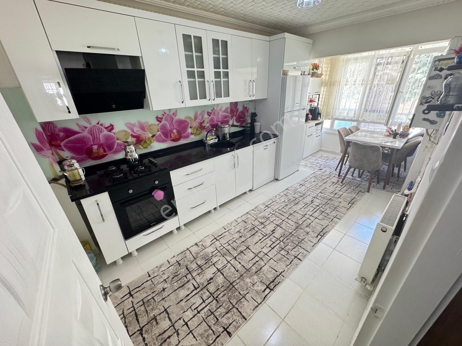 Ahi Evran Mah'de Salon Bağımsız Yeni Binada Satılık 3+1 Daire - Görsel 2