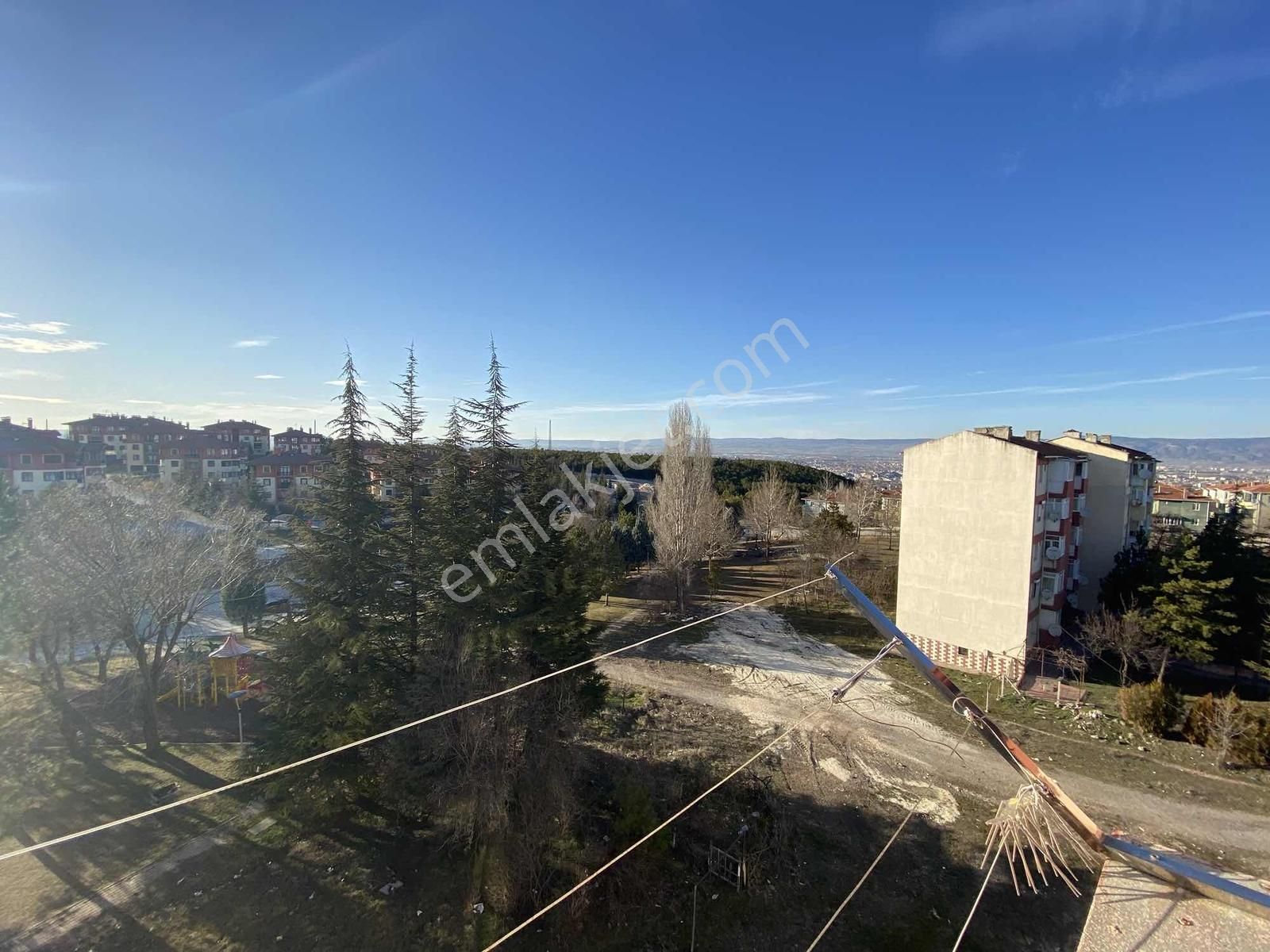 Çankaya Mahallesinde Önü Açık Park Manzaralı Kiralık 2+1 Daire - Görsel 4