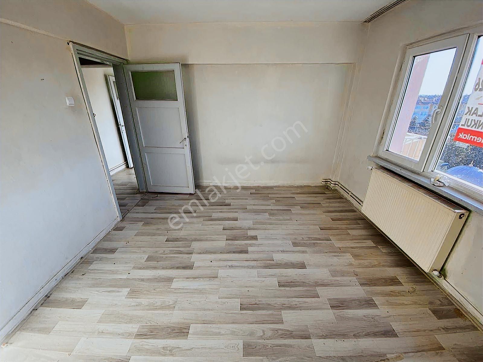 Çankaya Mahallesinde Önü Açık Park Manzaralı Kiralık 2+1 Daire - Görsel 18