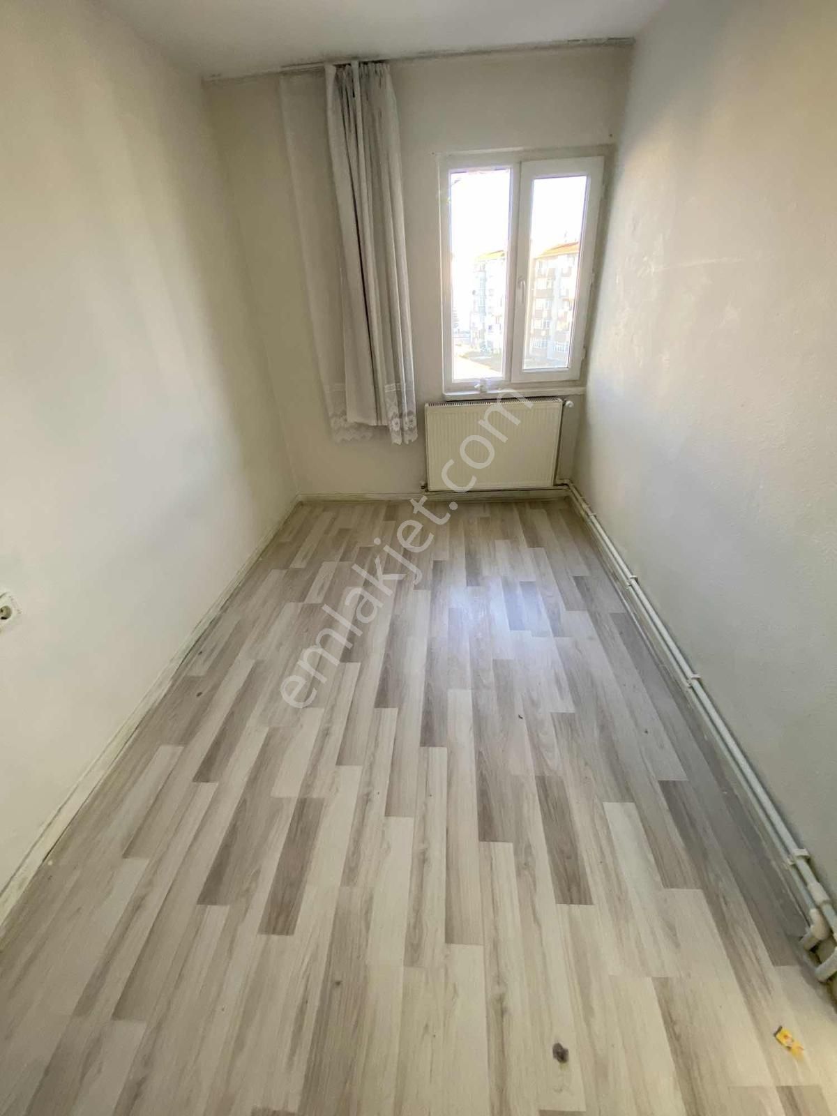 Çankaya Mahallesinde Önü Açık Park Manzaralı Kiralık 2+1 Daire - Görsel 32