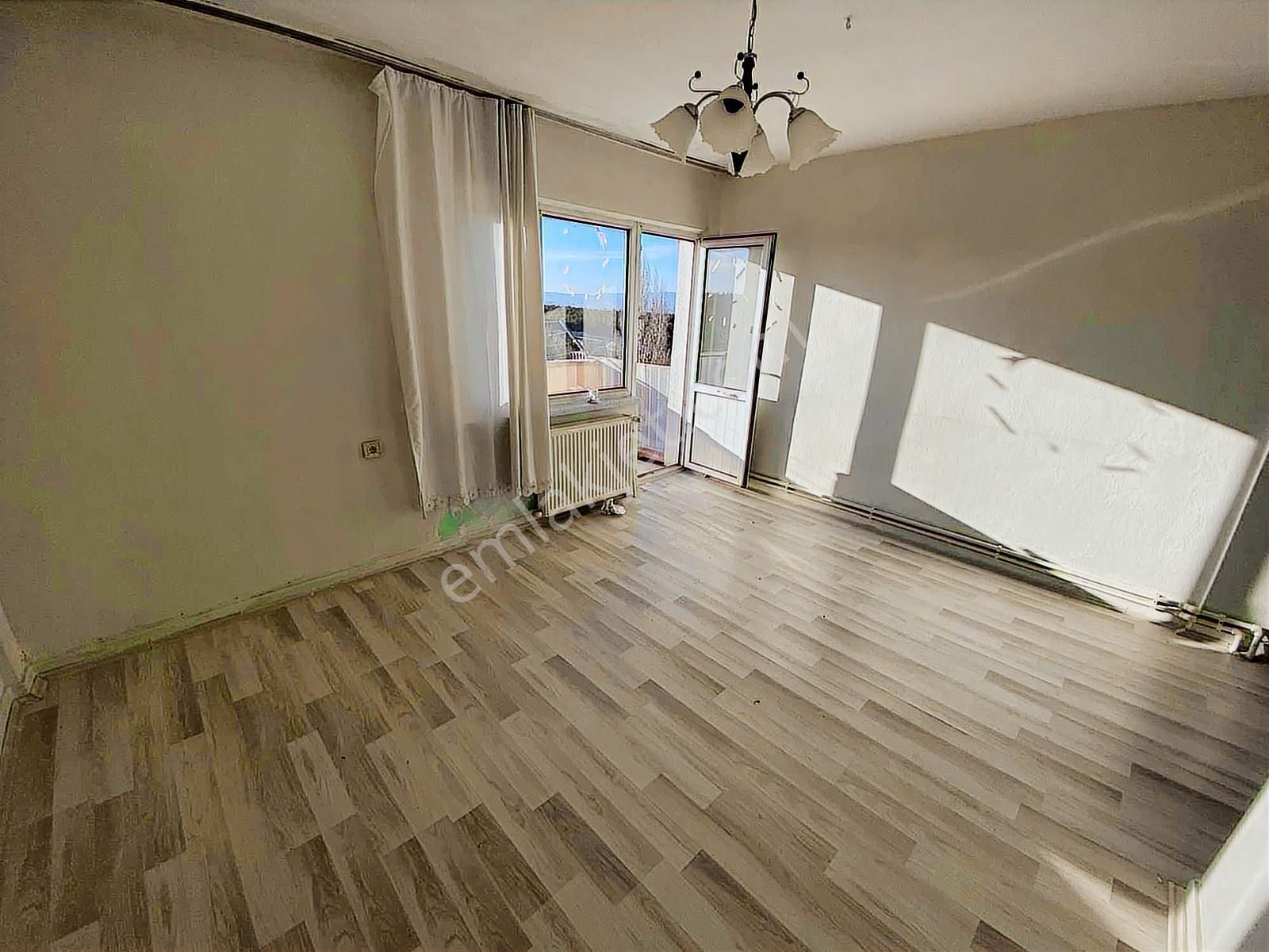 Çankaya Mahallesinde Önü Açık Park Manzaralı Kiralık 2+1 Daire - Görsel 12