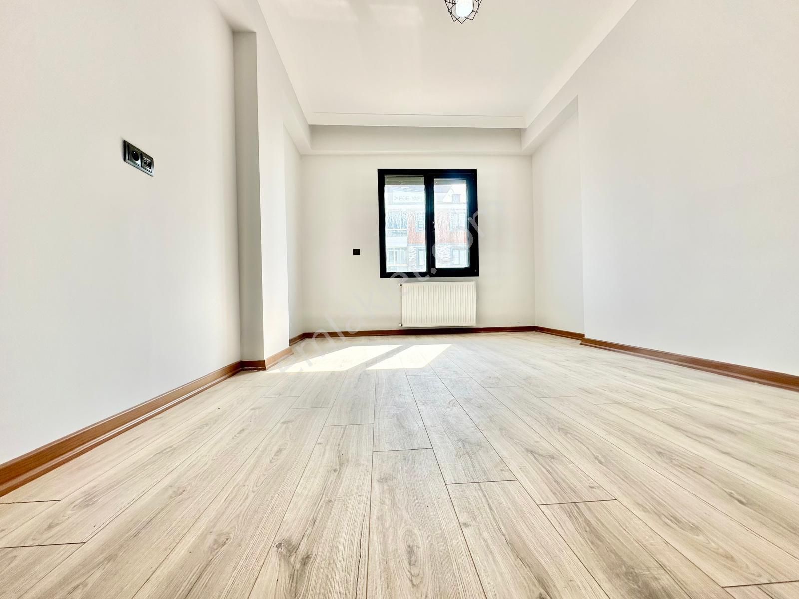 ⭐ay Emlak'tan⭐akçay'da Ön Cephe Şık Tasarımlı Arakat Ebeveynli Satılık 2+1 Ultra Lüx Daire - Görsel 19