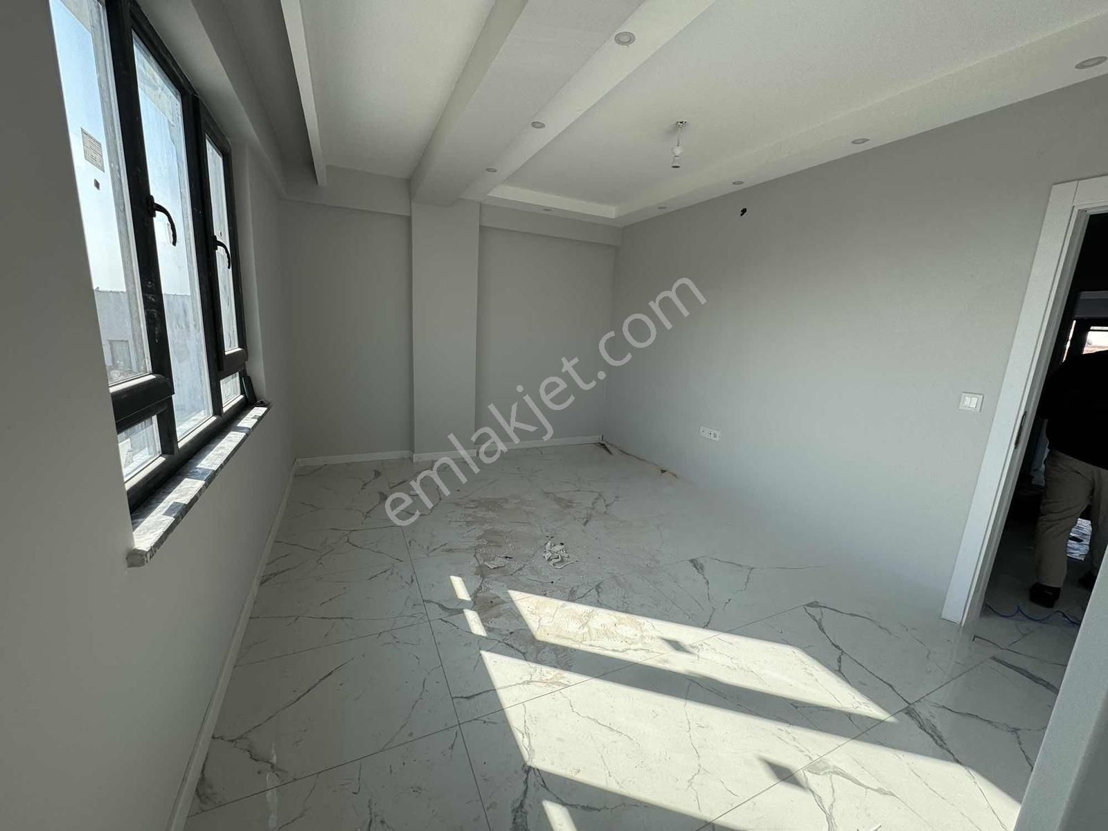 Çamlıca Mah. Fatih Cami Yakını Geniş Dubleks Satılık 3+1 Daire - Görsel 3