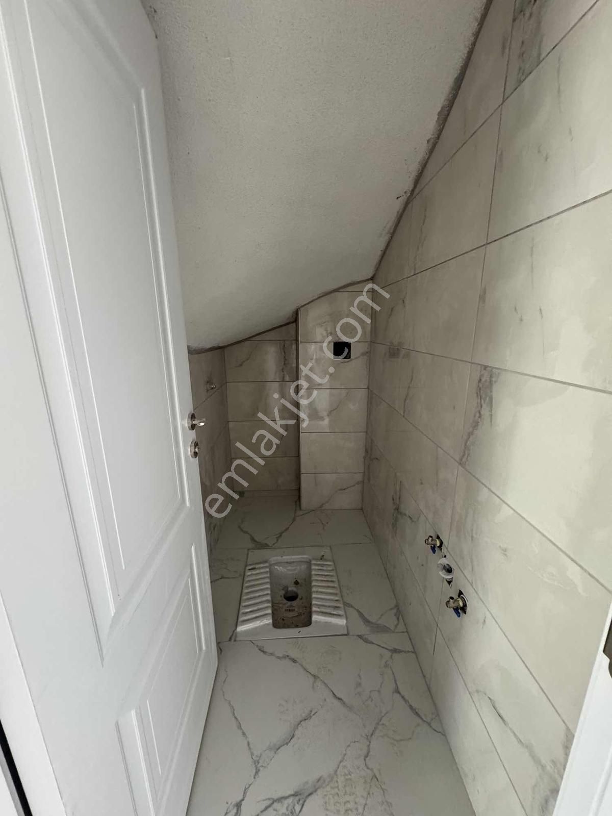 Çamlıca Mah. Fatih Cami Yakını Geniş Dubleks Satılık 3+1 Daire - Görsel 5