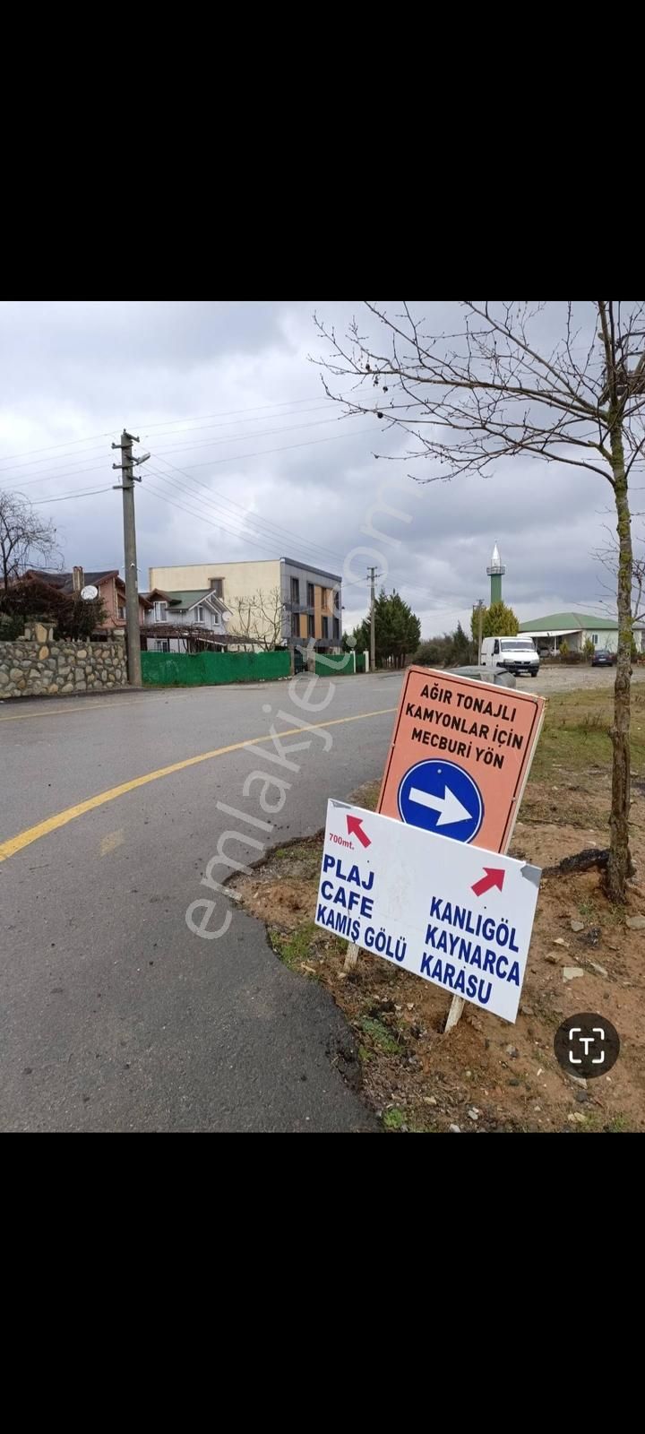 Arifağada Köy İçerisinde Yol Kenarı Denize Yakın Arsa - Görsel 6