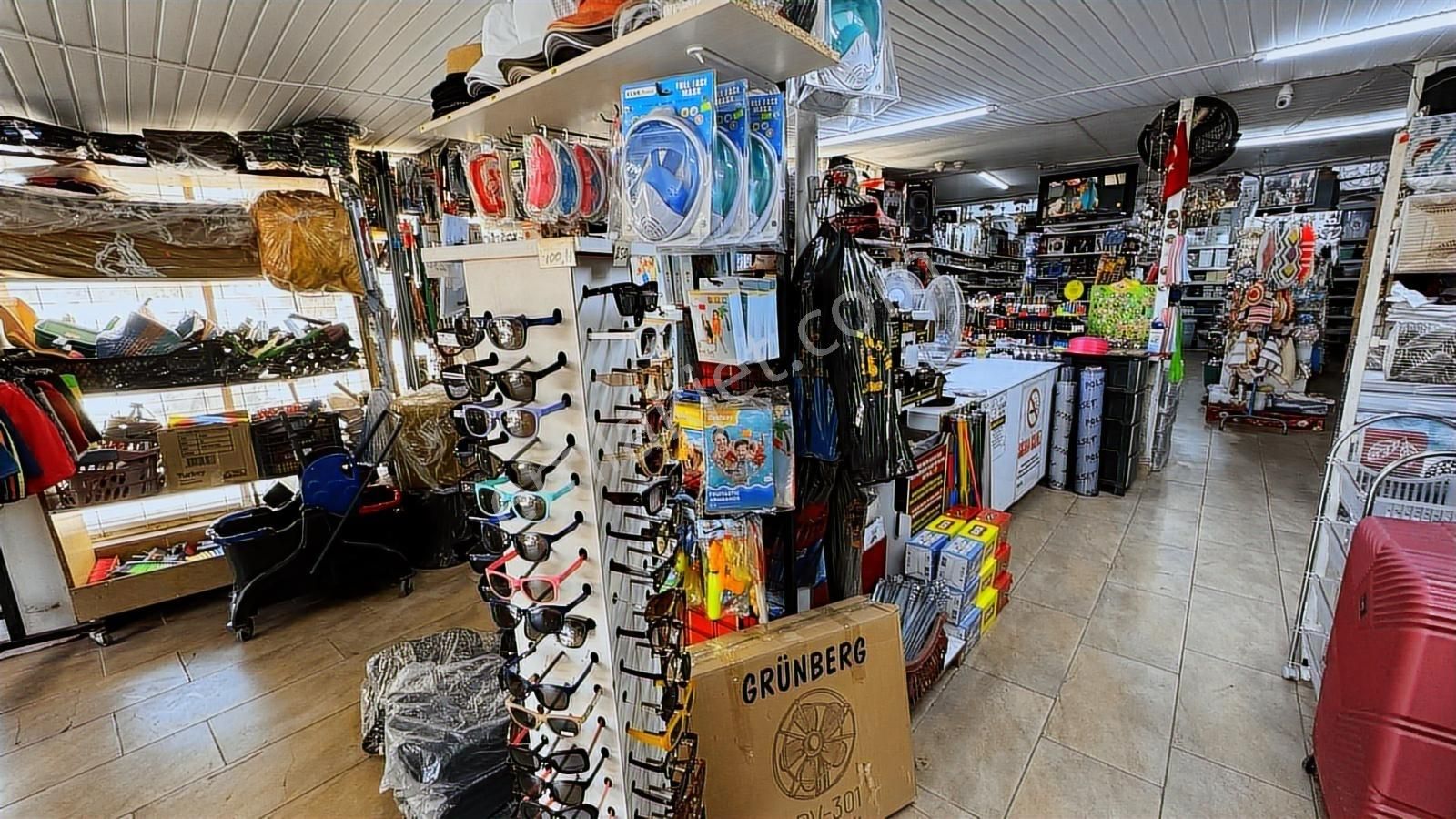 Devren Kiralık Ayvalık Sarımsaklı Merkezde Binbirçeşit Avm - Görsel 13