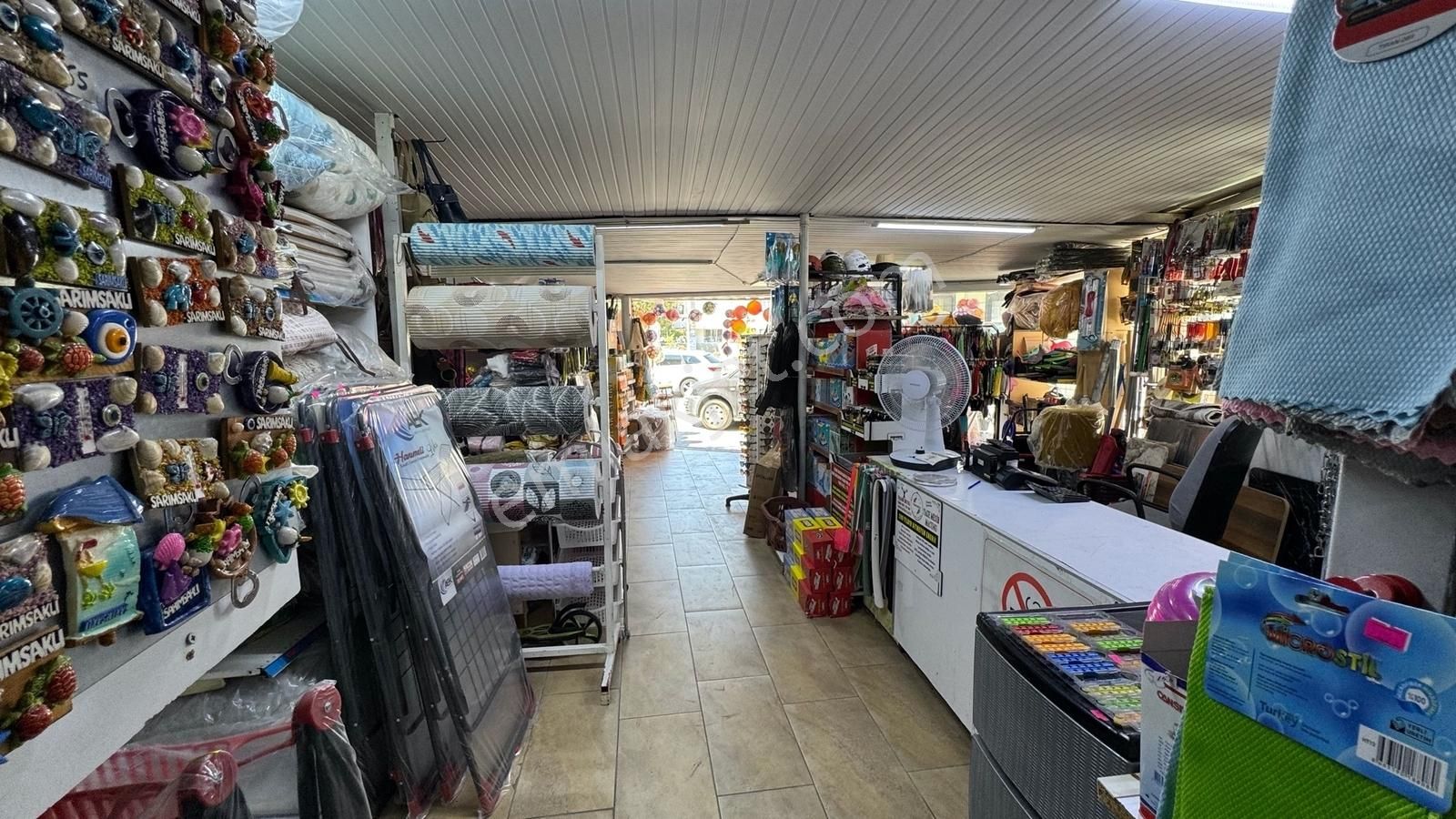 Devren Kiralık Ayvalık Sarımsaklı Merkezde Binbirçeşit Avm - Görsel 2