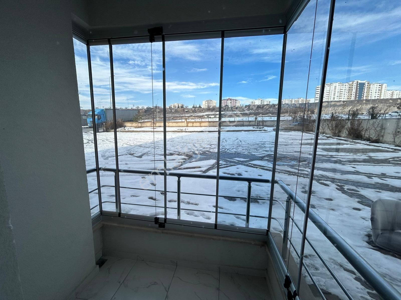 Elisa Gyo/ İldem De Özel Yapsat 3+1 Ebeveyn Banyolu Hemen Oturulur Satılık Daire - Görsel 11