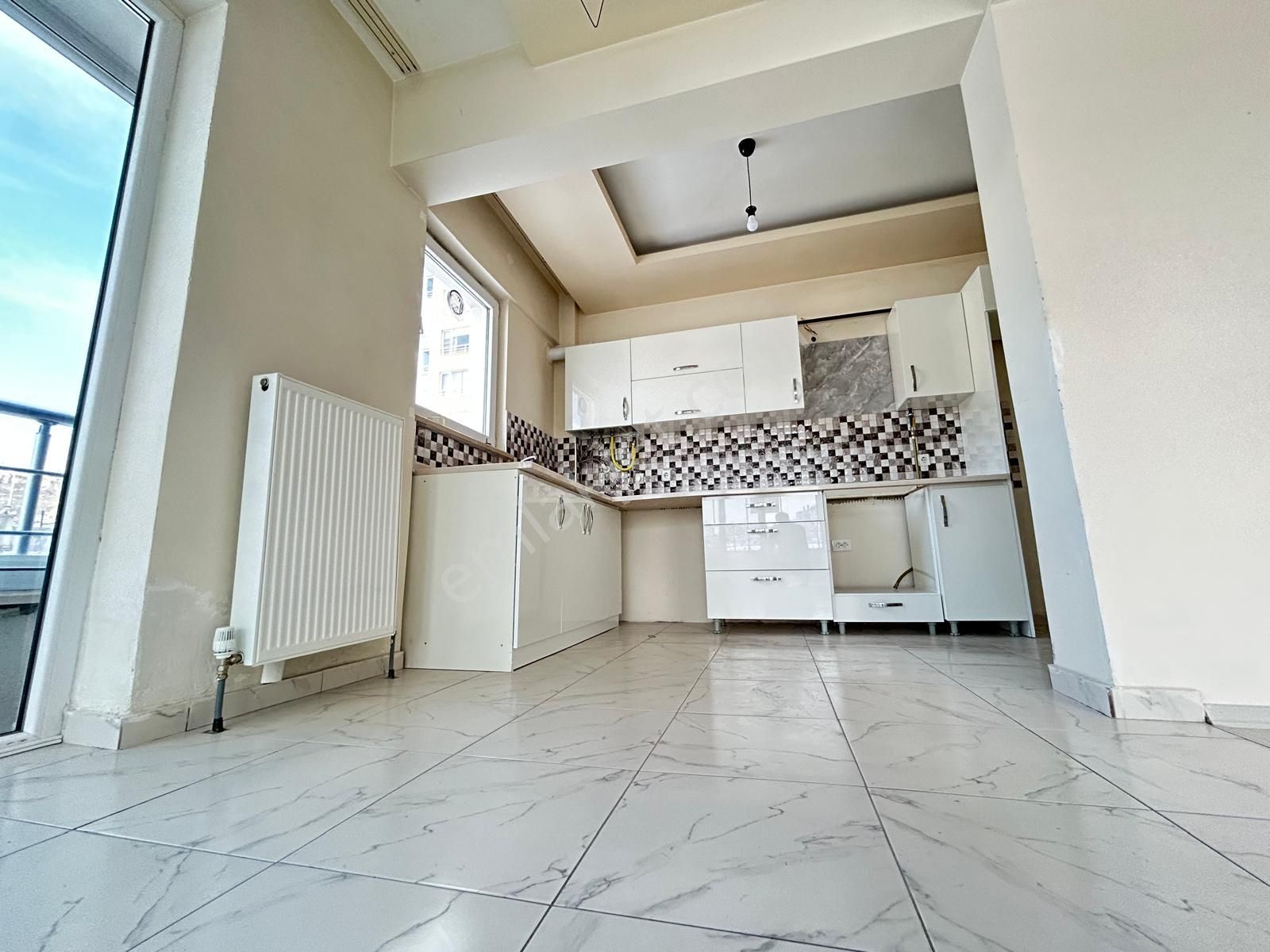 Elisa Gyo/ İldem De Özel Yapsat 3+1 Ebeveyn Banyolu Hemen Oturulur Satılık Daire - Görsel 9