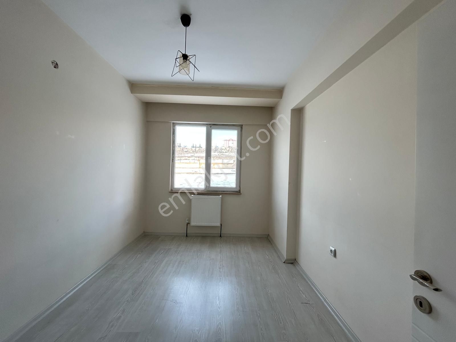 Elisa Gyo/ İldem De Özel Yapsat 3+1 Ebeveyn Banyolu Hemen Oturulur Satılık Daire - Görsel 13