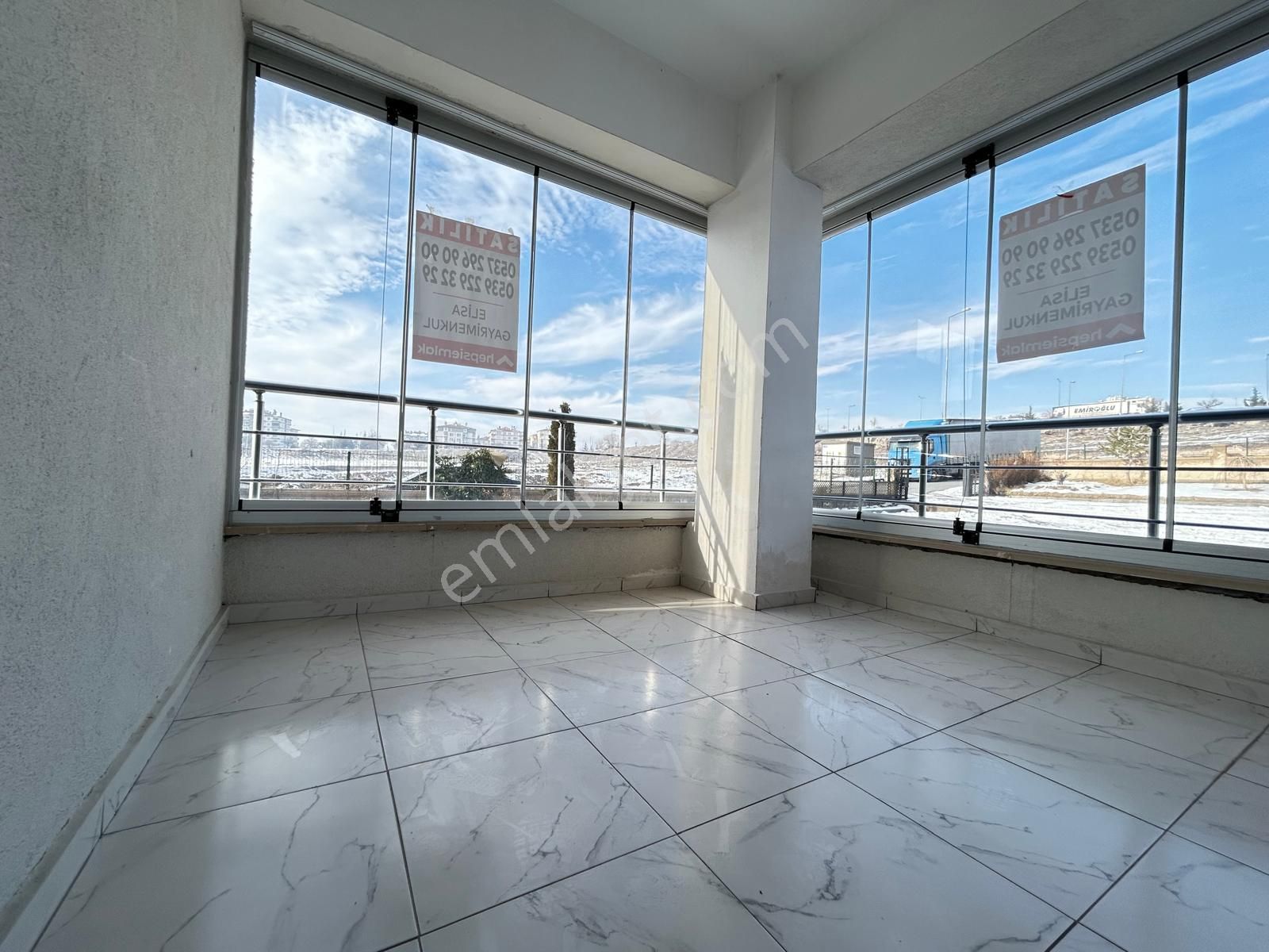 Elisa Gyo/ İldem De Özel Yapsat 3+1 Ebeveyn Banyolu Hemen Oturulur Satılık Daire - Görsel 18