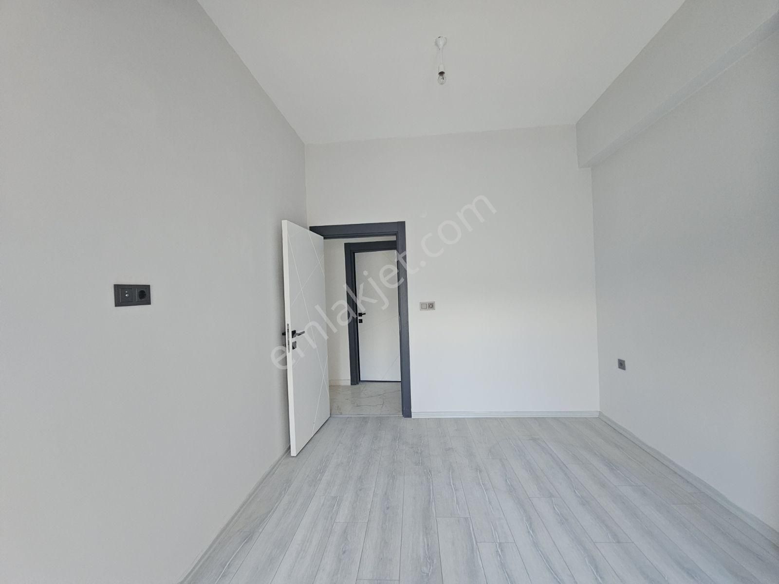 Kayalardan 2+1 Hürriyette Lüks Arakat Daire - Görsel 35