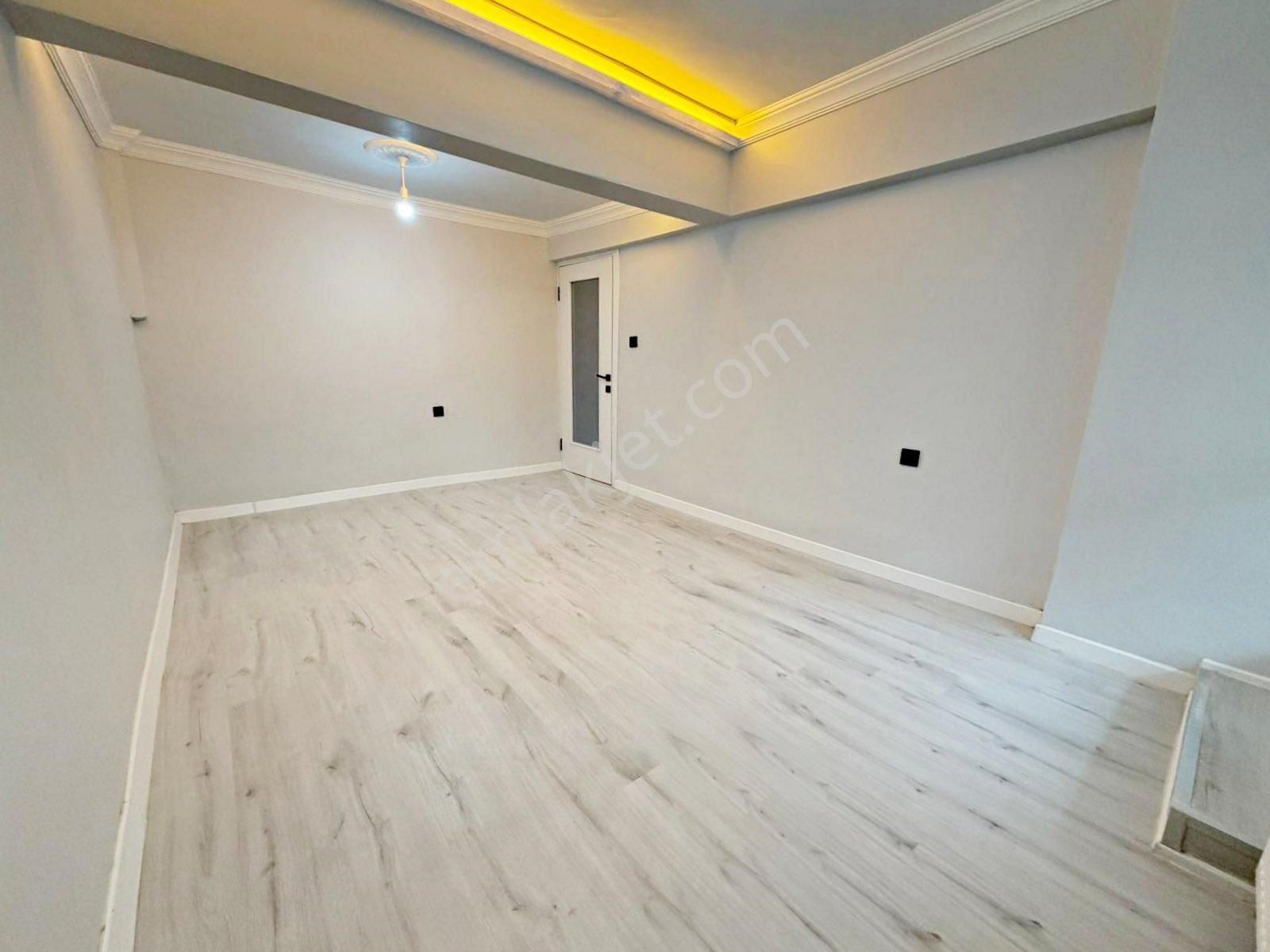 Plevne Mah'de Cadde Üzerinde Lüks Yapılı Masrafsız Satılık 2+1 Daire - Görsel 9