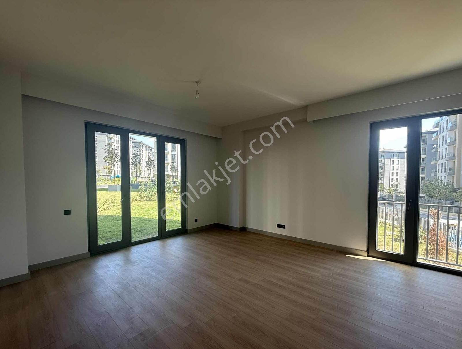 Emlak Konut Çınarköy / Bahçe Katı / Satılık Borçsuz 3+1 Daire - Görsel 6