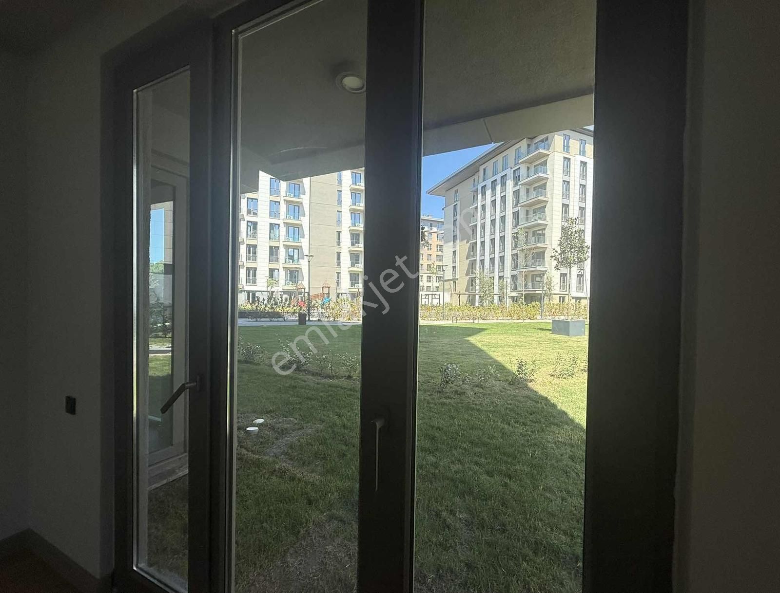 Emlak Konut Çınarköy / Bahçe Katı / Satılık Borçsuz 3+1 Daire - Görsel 2