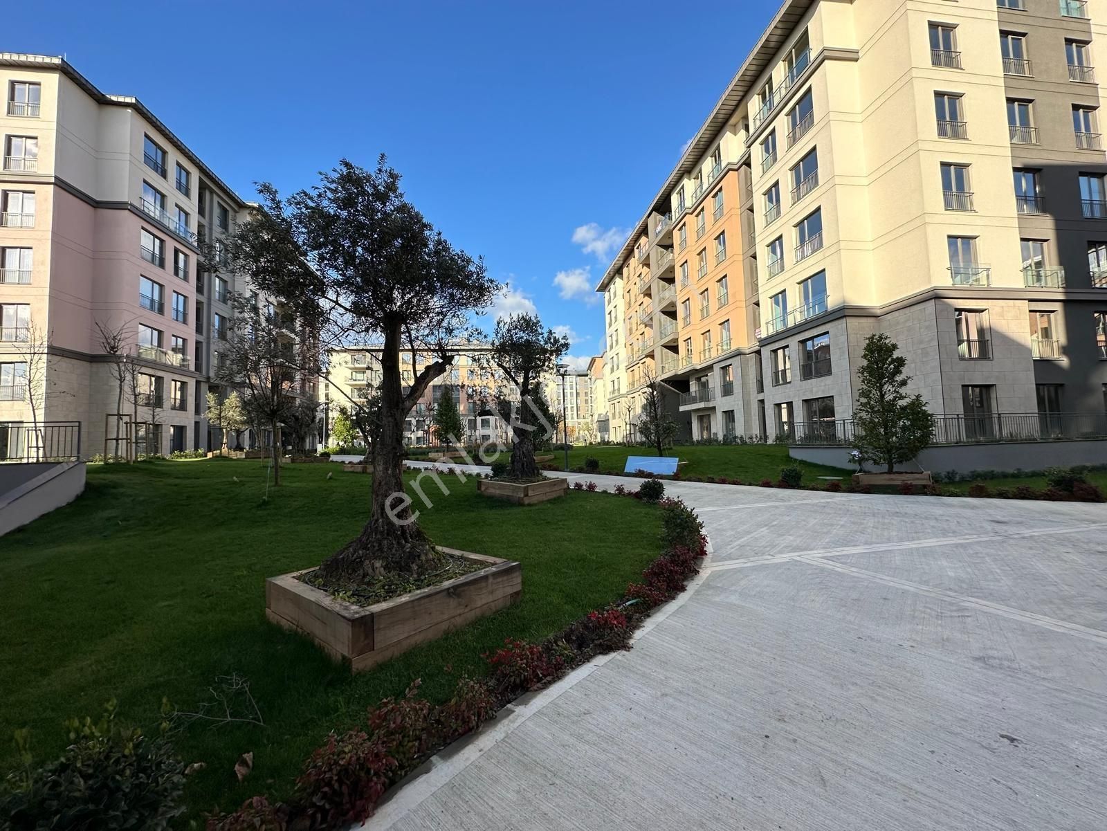 Emlak Konut Çınarköy " 2+1 Önü Açık Satılık Daire "