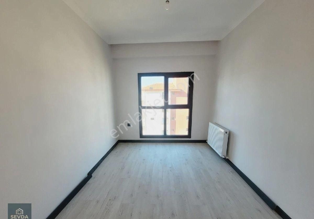 Badem Alanında 2+1 Ayrı Mutfak Satılık Daire - Görsel 14