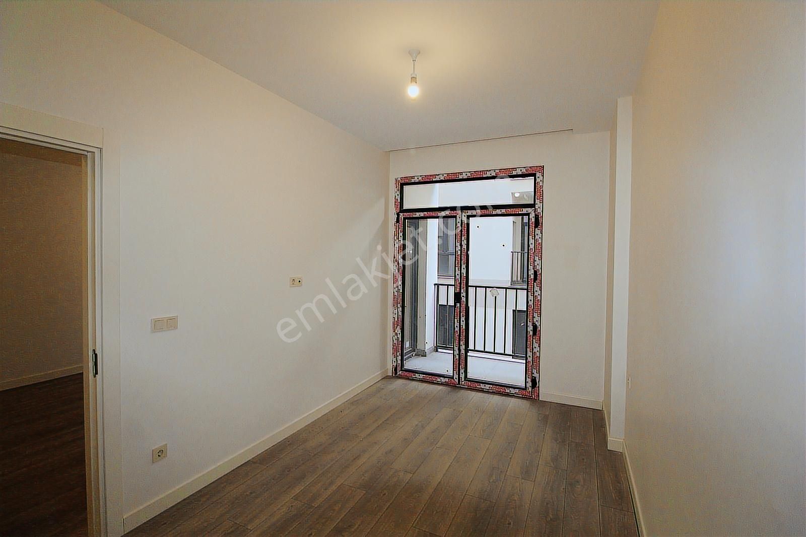 Taksim Palas'ta 1.5+1 Balkonlu Daire | Tekce - Görsel 14