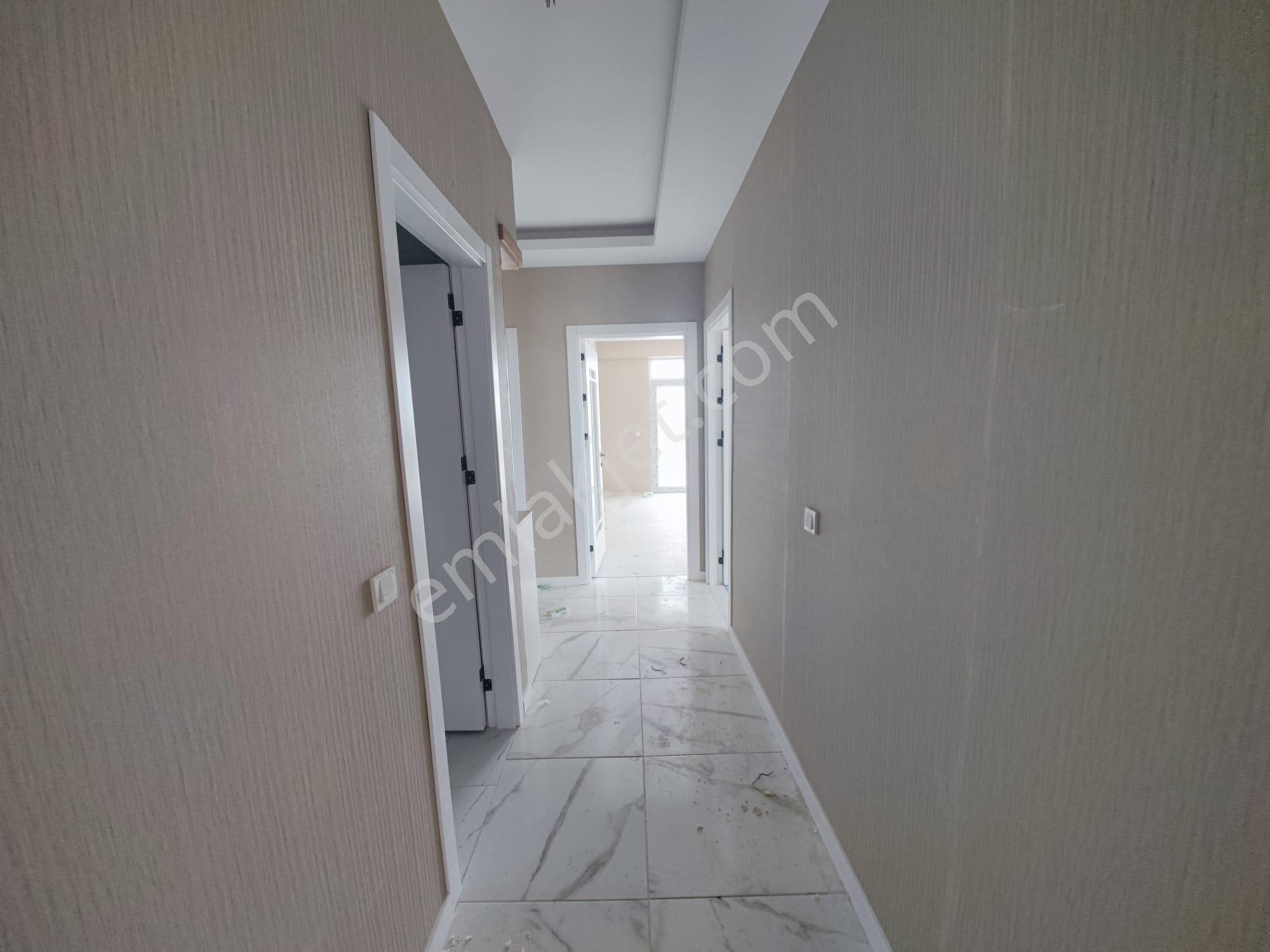 Selahaddın Eyyübi Mahallesinde Satılık 3+1 Daireler - Görsel 24