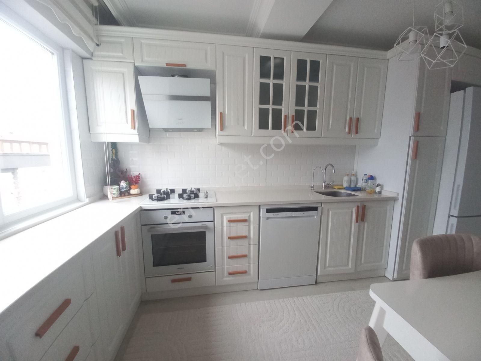 Muhittin Mahallesi'nde Sıfır Ayarında Satılık Geniş 2+1 Daire - Görsel 11