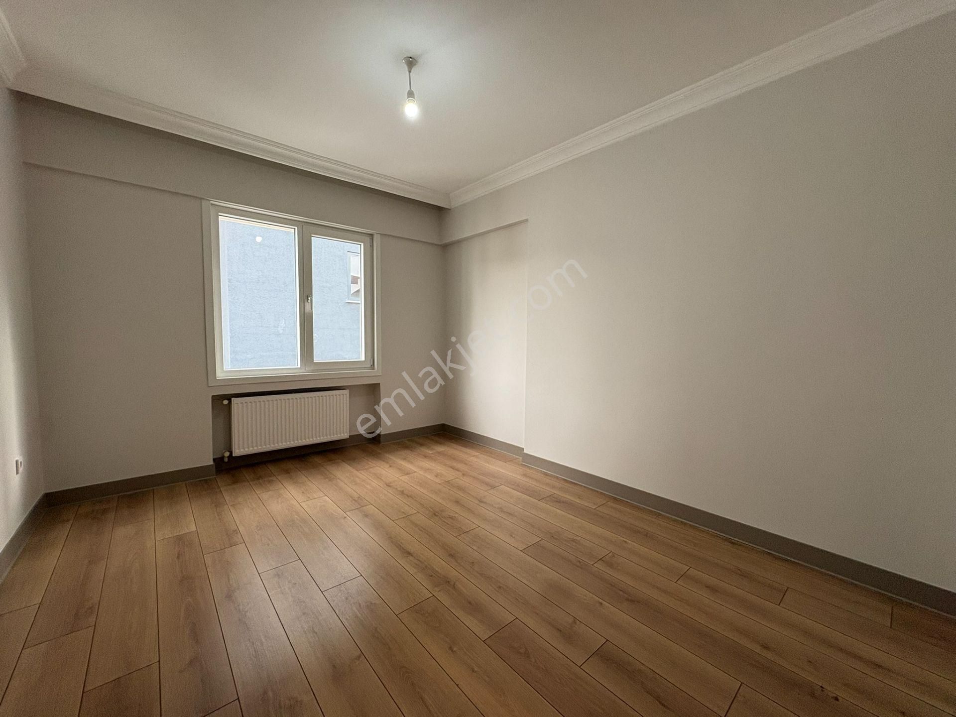 Bostancı'da Ebeveyn Banyolu Metroya Yakın Kocayol Cad. Komşu 3+1 - Görsel 18