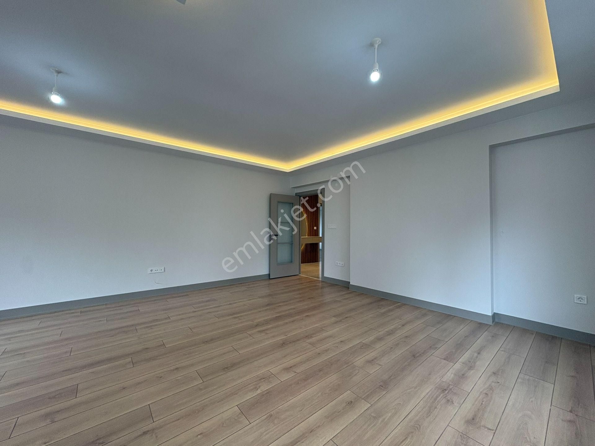 Bostancı'da Ebeveyn Banyolu Metroya Yakın Kocayol Cad. Komşu 3+1 - Görsel 4