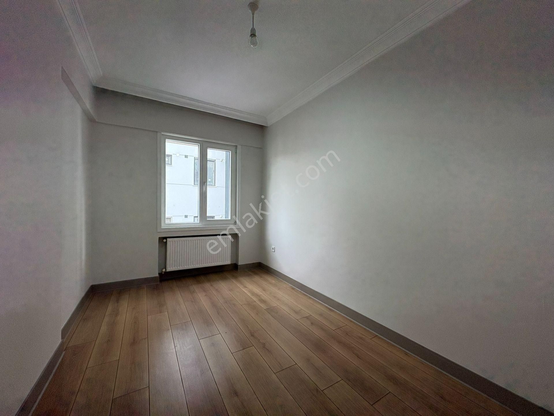 Bostancı'da Ebeveyn Banyolu Metroya Yakın Kocayol Cad. Komşu 3+1 - Görsel 11