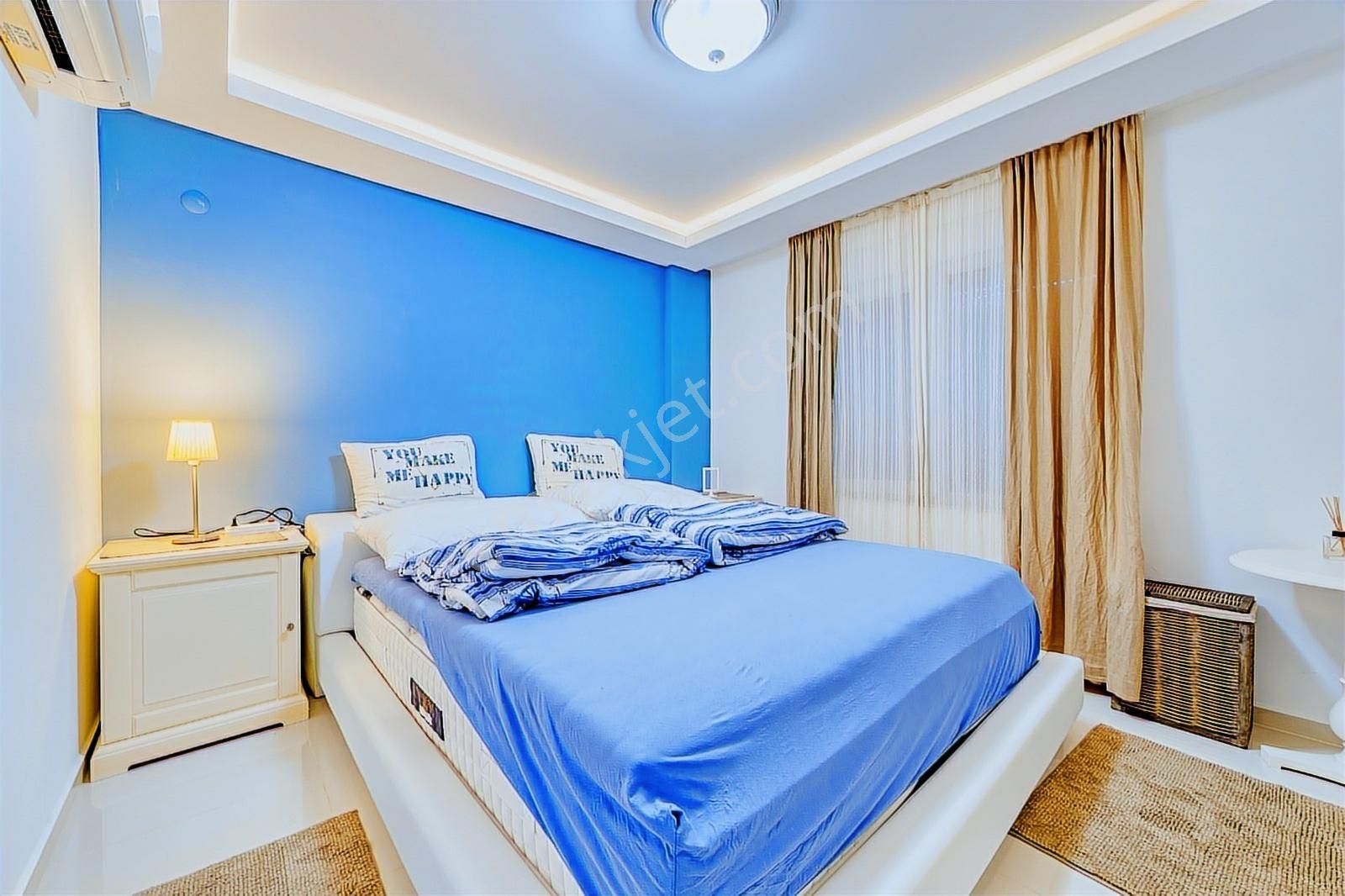 Kargıcakta Deniz Manzaralı, Müstakil Havuzlu, Eşyalı 4+1 Villa - Görsel 8