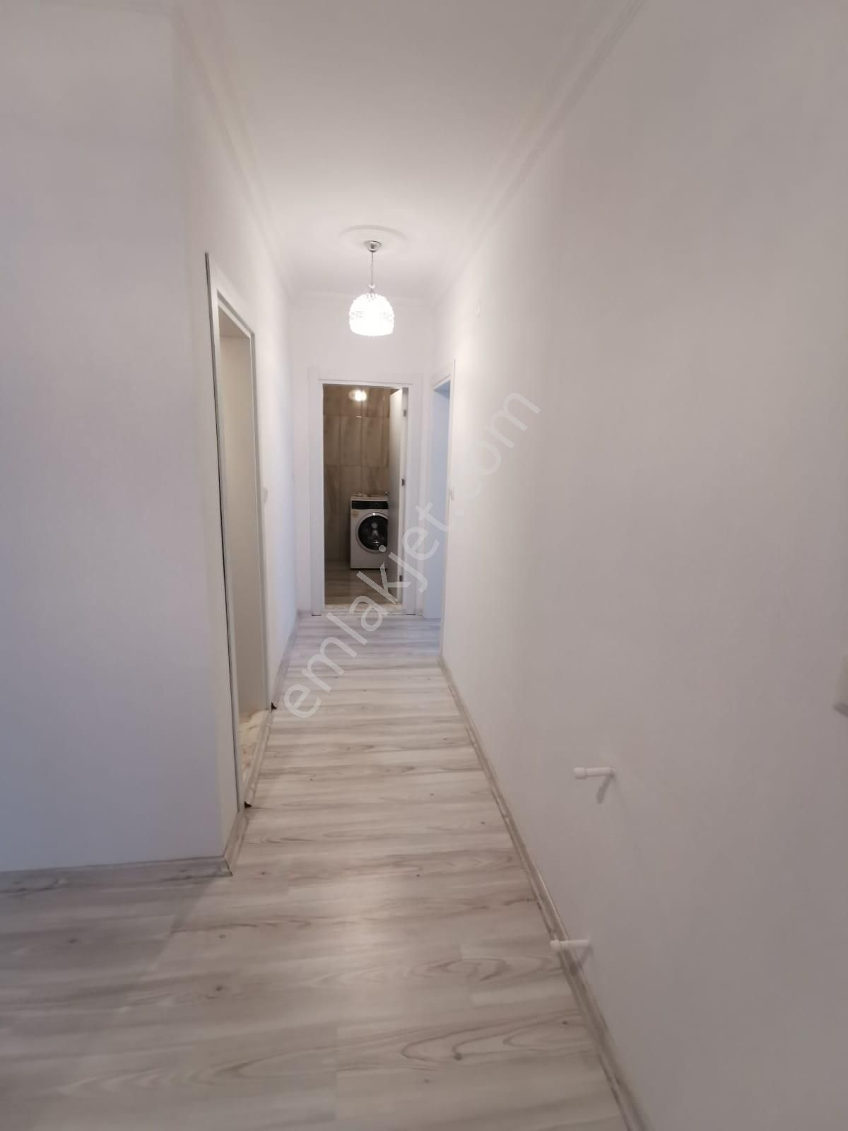 Arsin'de Site İçerisinde Eşyalı Satılık Daire - Görsel 3