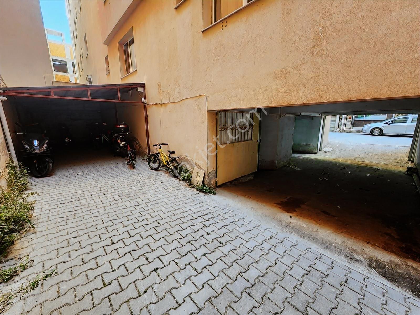 Örnekköy Mahallesi'nde Satılık 2+1 Geniş Daire - Görsel 23