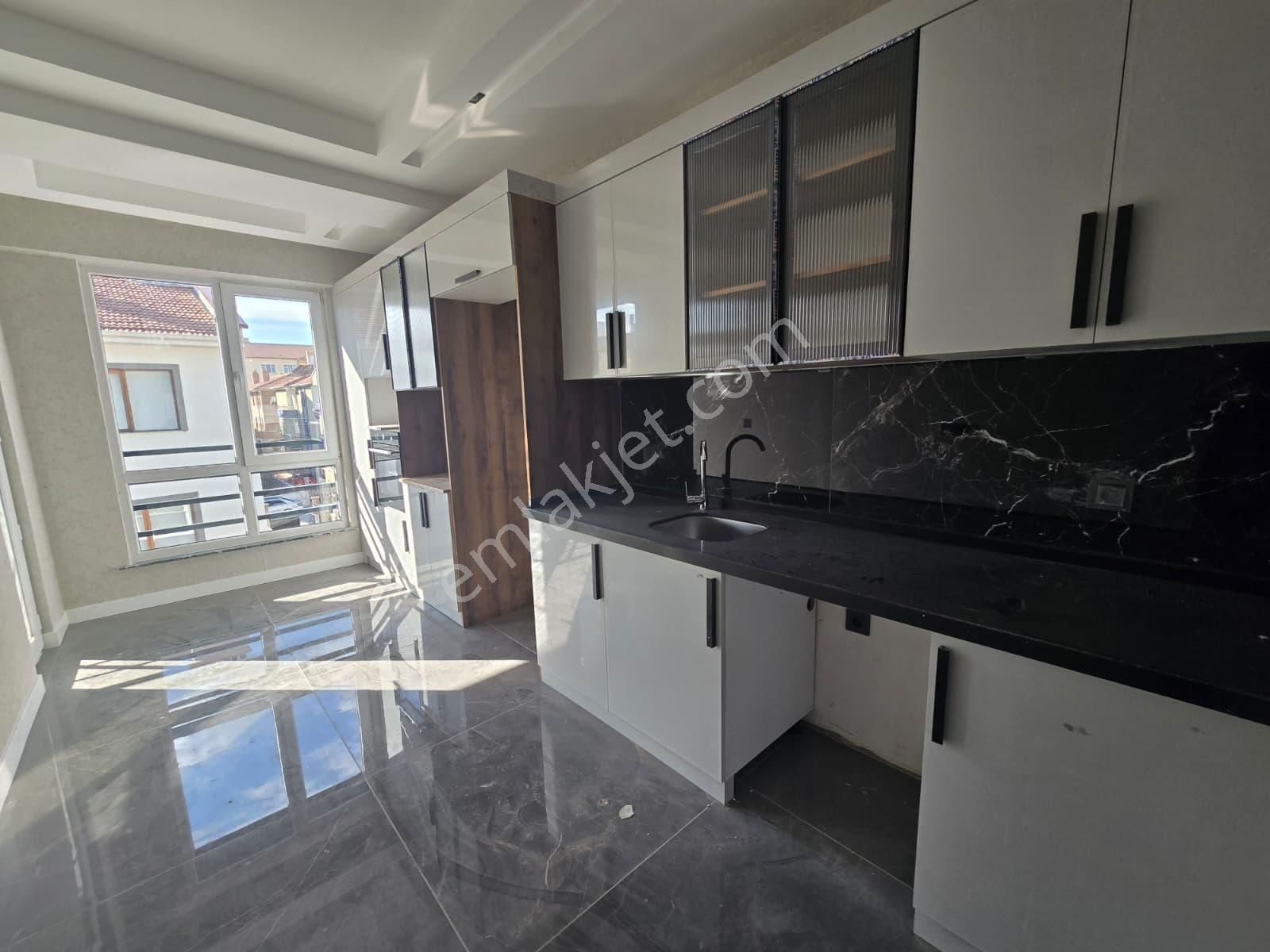 Sakarya Mahallesi Satılık 2+1 Sıfır Daireler - Görsel 5