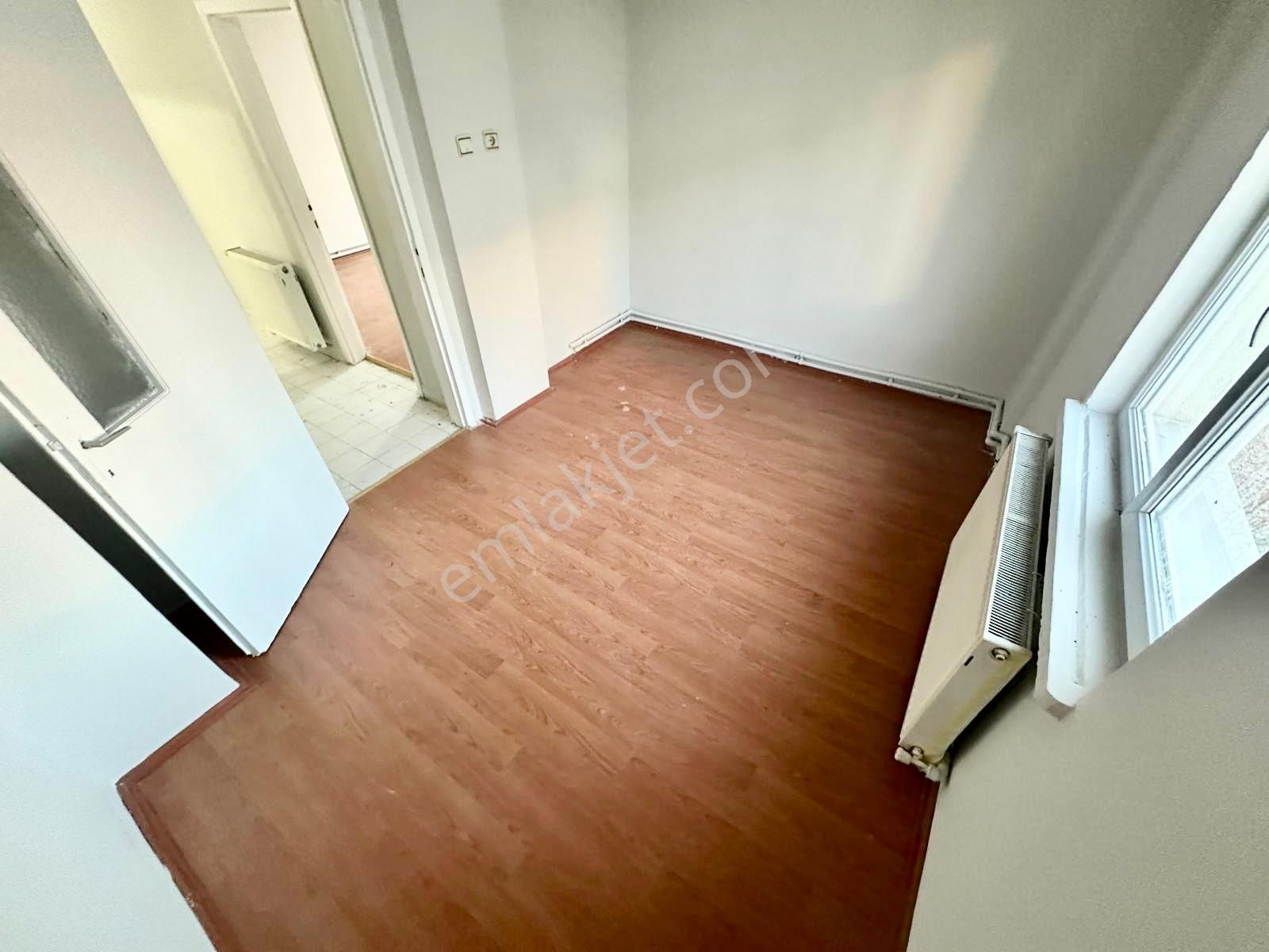 Akşemsettin Mah Ara Katta Satılık Yatırımlık Daire - Görsel 11