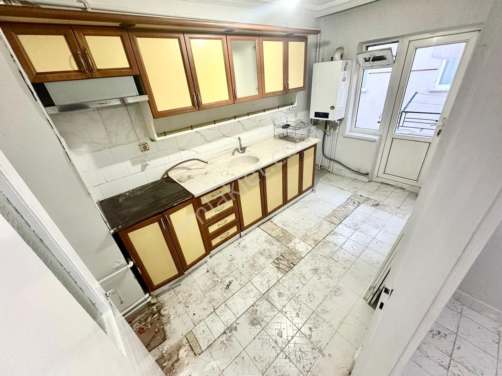 Akşemsettin Mah Ara Katta Satılık Yatırımlık Daire - Görsel 6