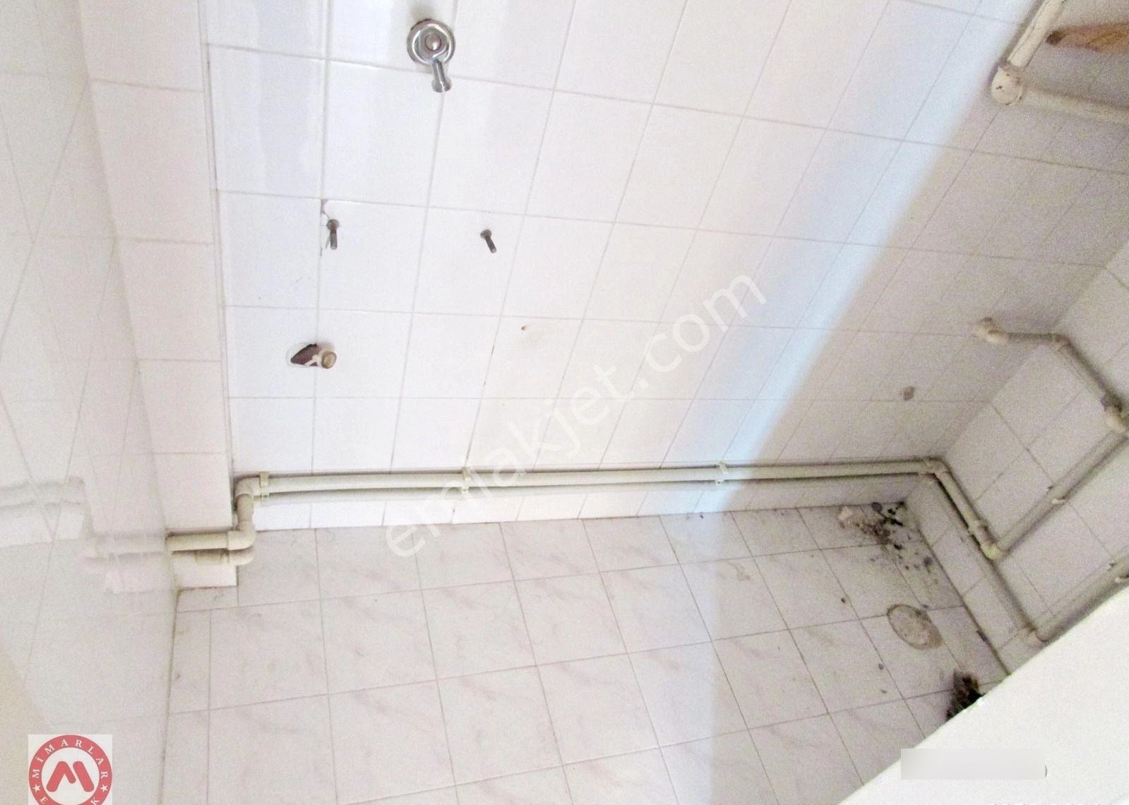 Altayçeşme Metro Ve E5'e Yakın Otoparklı Asansörlü Kombili 3+1 - Görsel 6