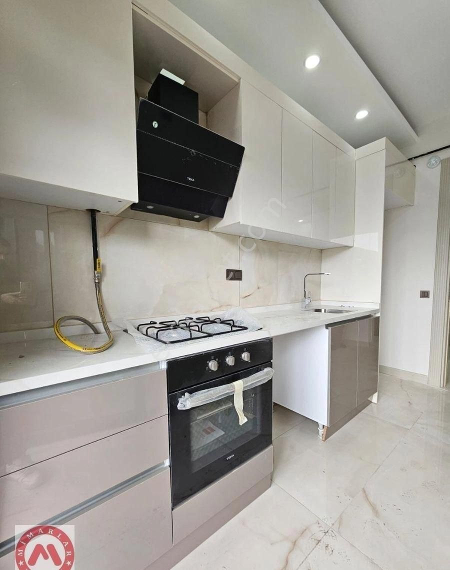 Hürriyet Mahallesi Sealand Sitesi Kplı Otoparklı Ebv Banyolu 3+1 - Görsel 13