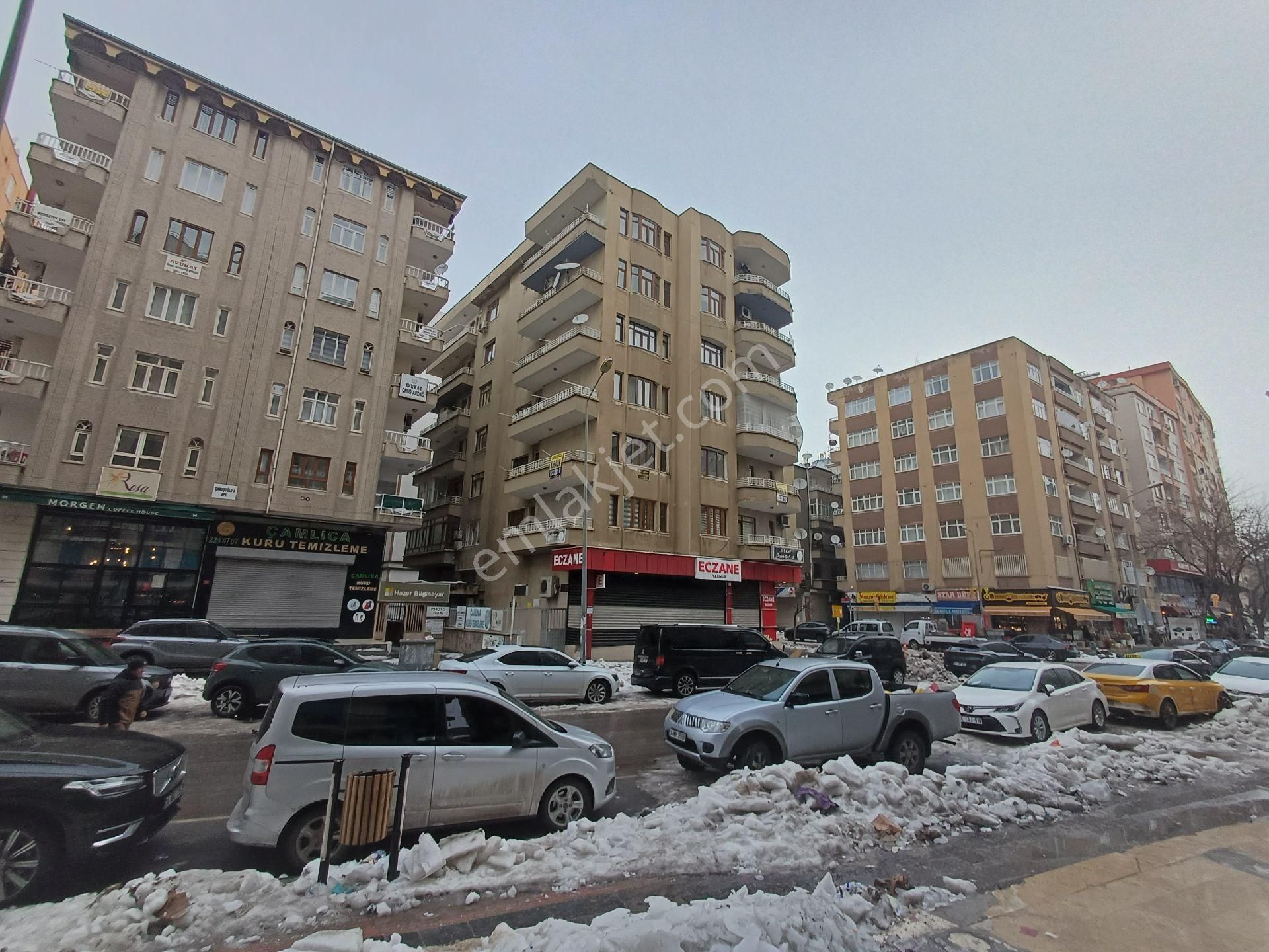 Kiralık 3+1 İşyerine Uygun Yenişehir Lise Cad Diyarbakır - Görsel 10