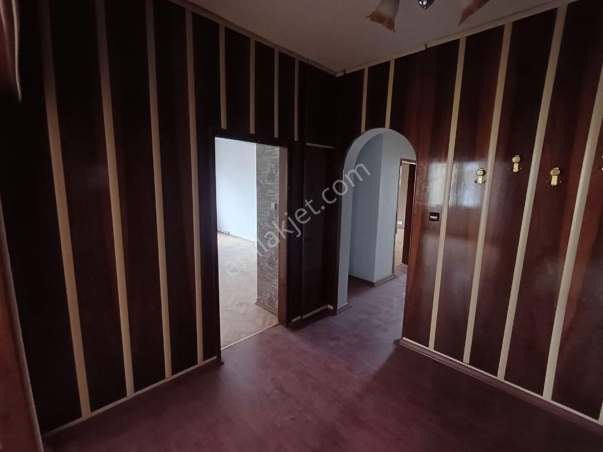 Kiralık 3+1 İşyerine Uygun Yenişehir Lise Cad Diyarbakır - Görsel 7
