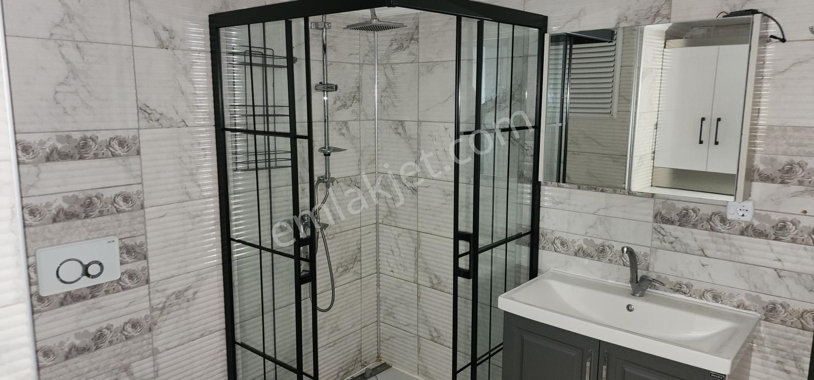 İzmir Bayraklı Osmangazide 3+1 Ara Kat Doğalgazlı Satılık Daire - Görsel 10