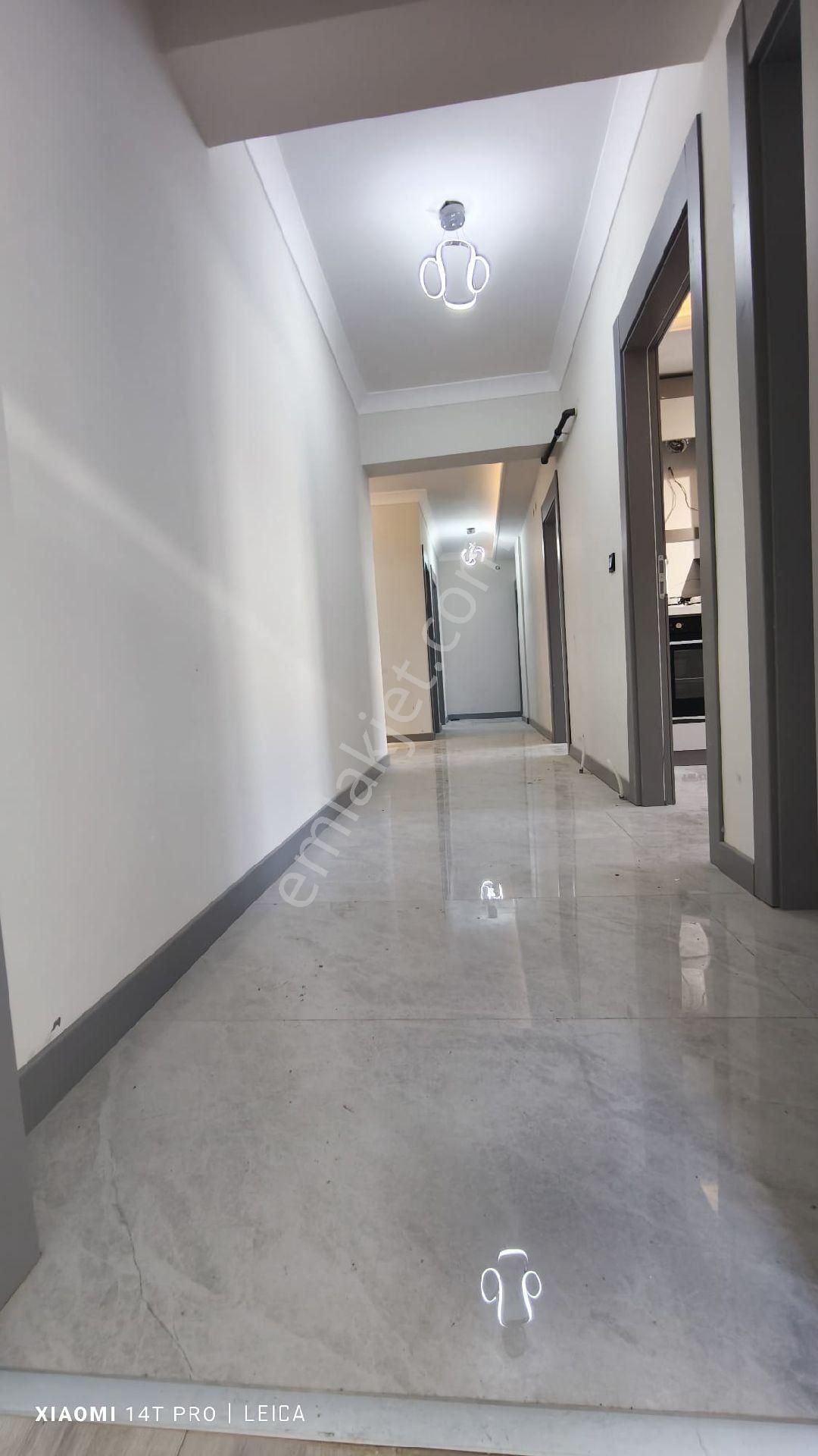 Menderes Te 3+1 Arakat Giyinme Odalı Ebeveyn Banyolu Asansörlü Dairemiz - Görsel 4