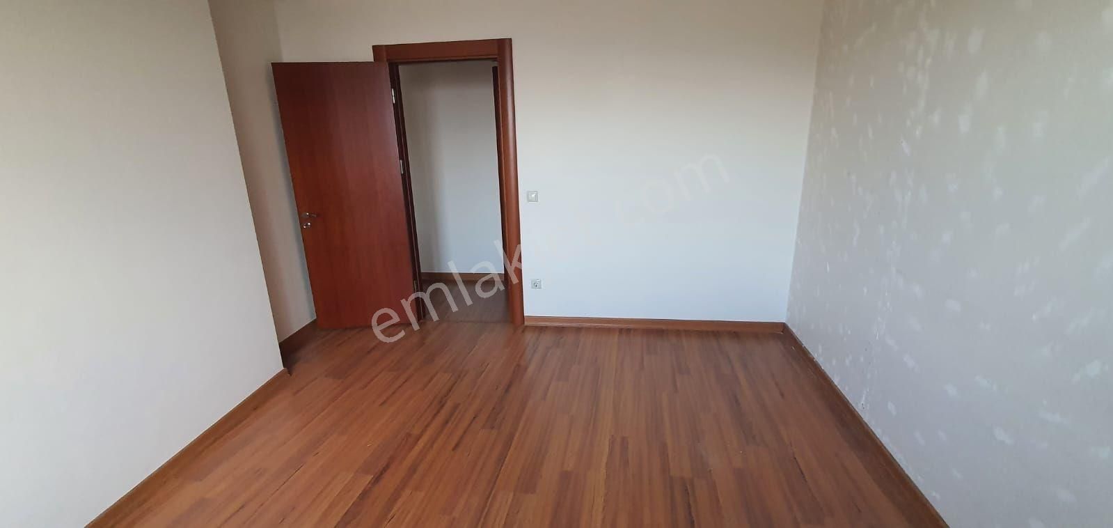 Adliye, Metro, E5 Yanı, Prestijli Residence 'ta Fırsat 2+1 Ofis - Görsel 11