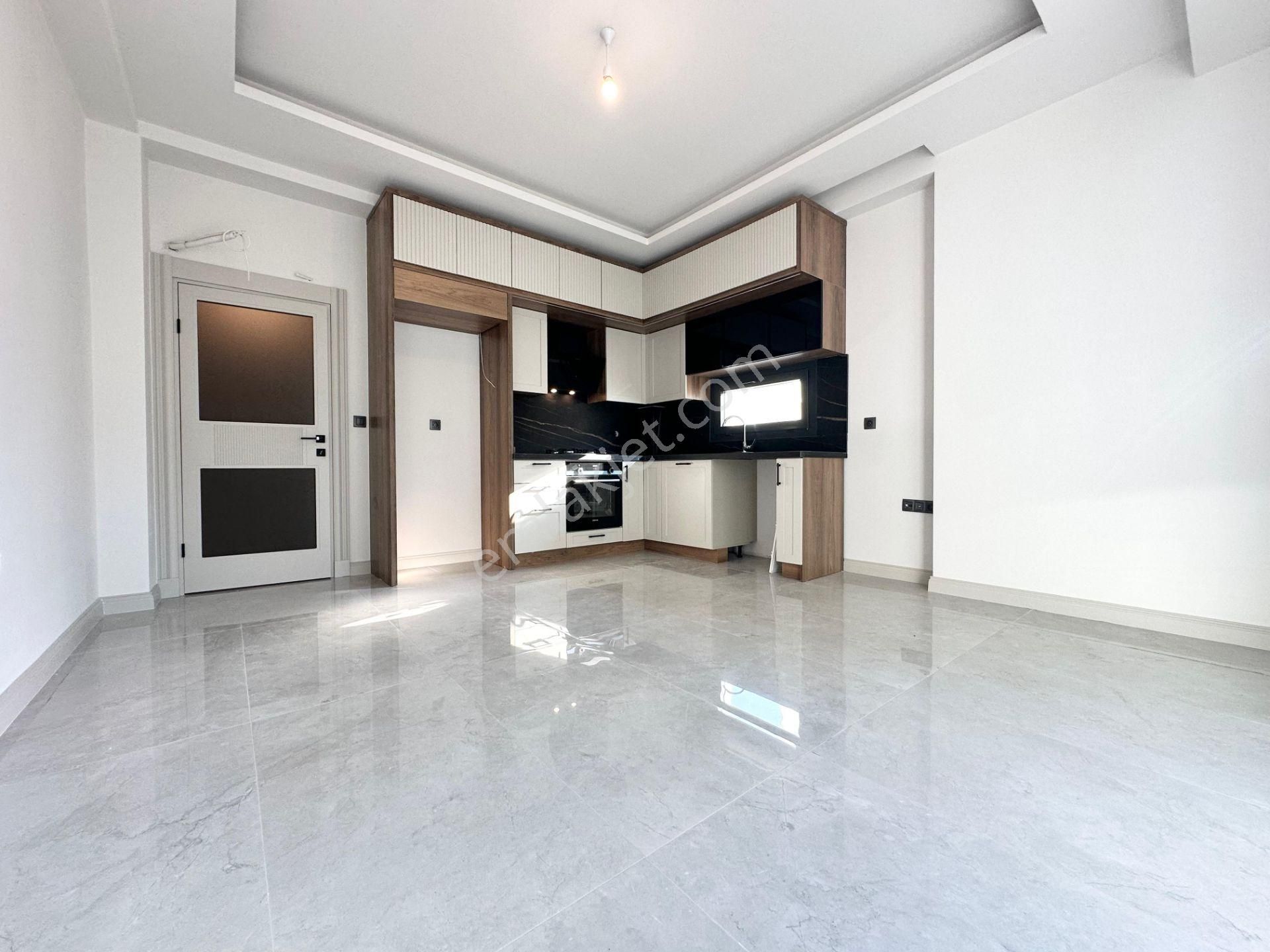 ⭐ay Emlaktan⭐akçay Altınkum'da Denize 100 Mt Ön Cephe Arakat Kapalı Balkonlu Satılık 1+1 Lüx Daire - Görsel 5
